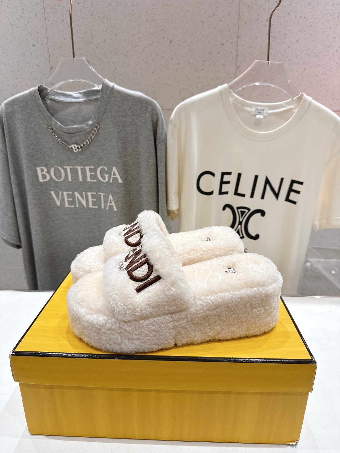 Fendi 2025ss Slides(EU35-41)