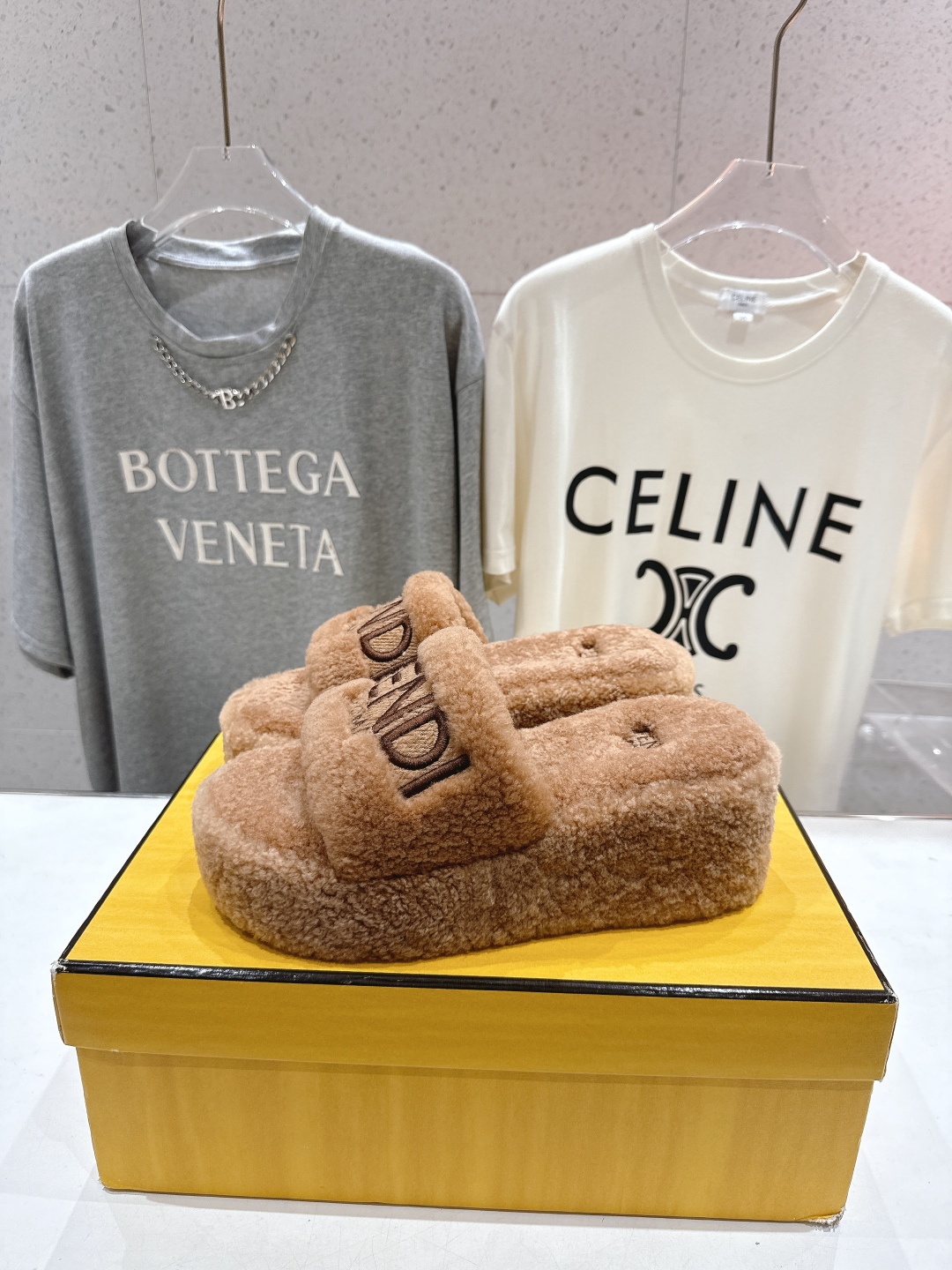 Fendi 2025ss Slides(EU35-41)