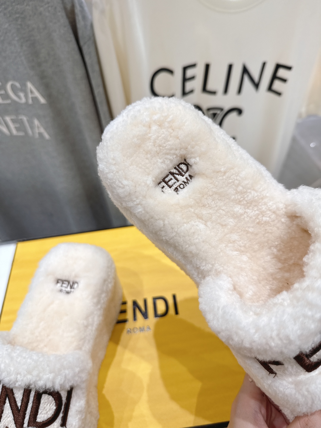 Fendi 2025ss Slides(EU35-41)