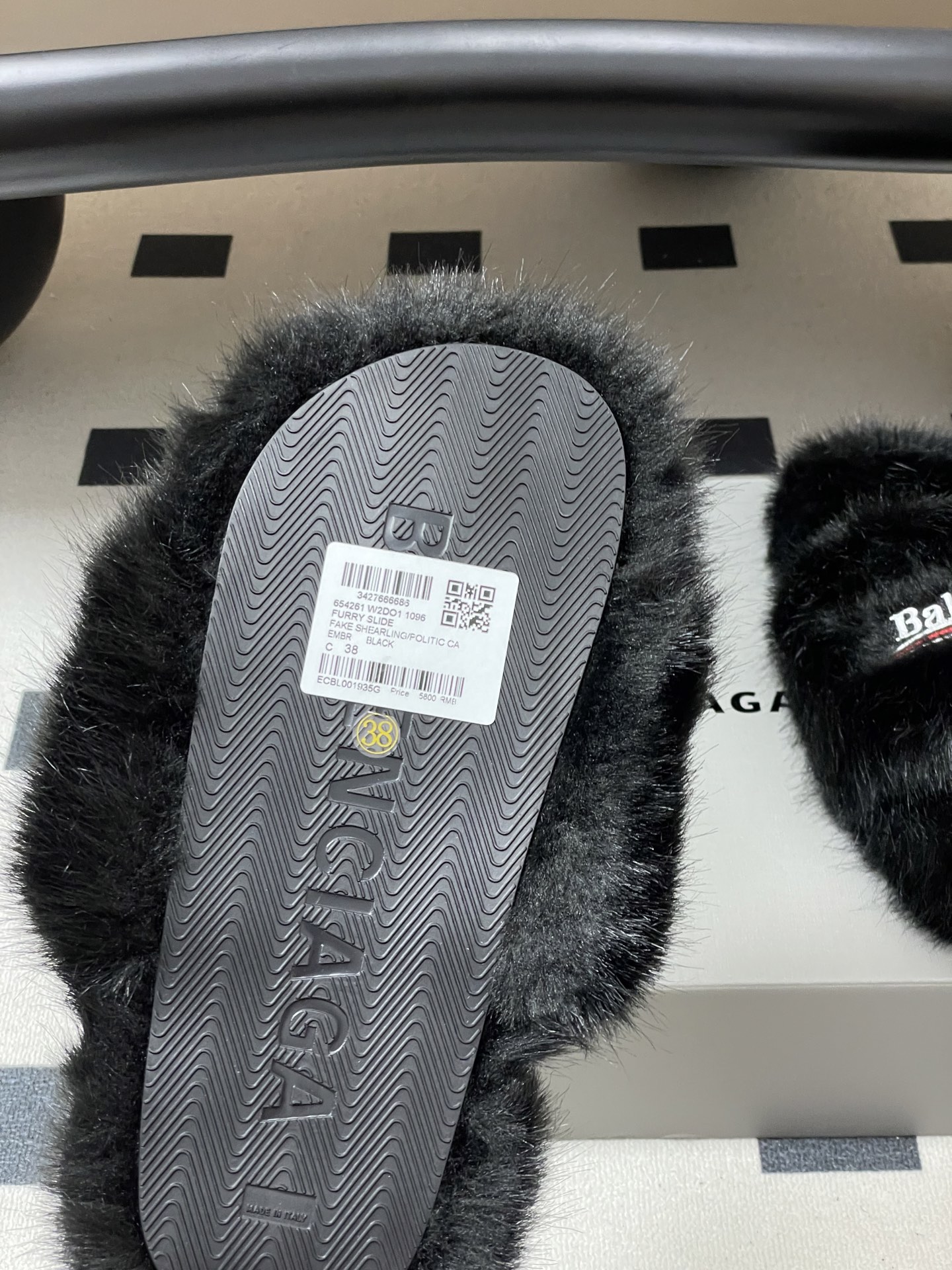 Balenciaga 2025SS Slides