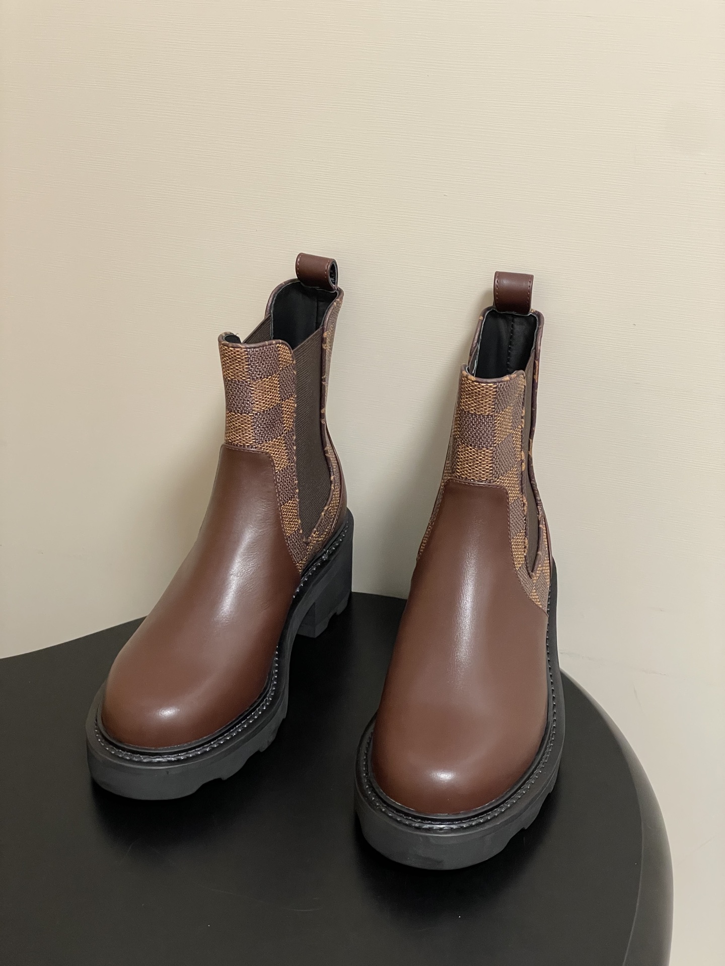 Lo*is Vuitton 2025SS Beaubourg Boots(EU35-42)