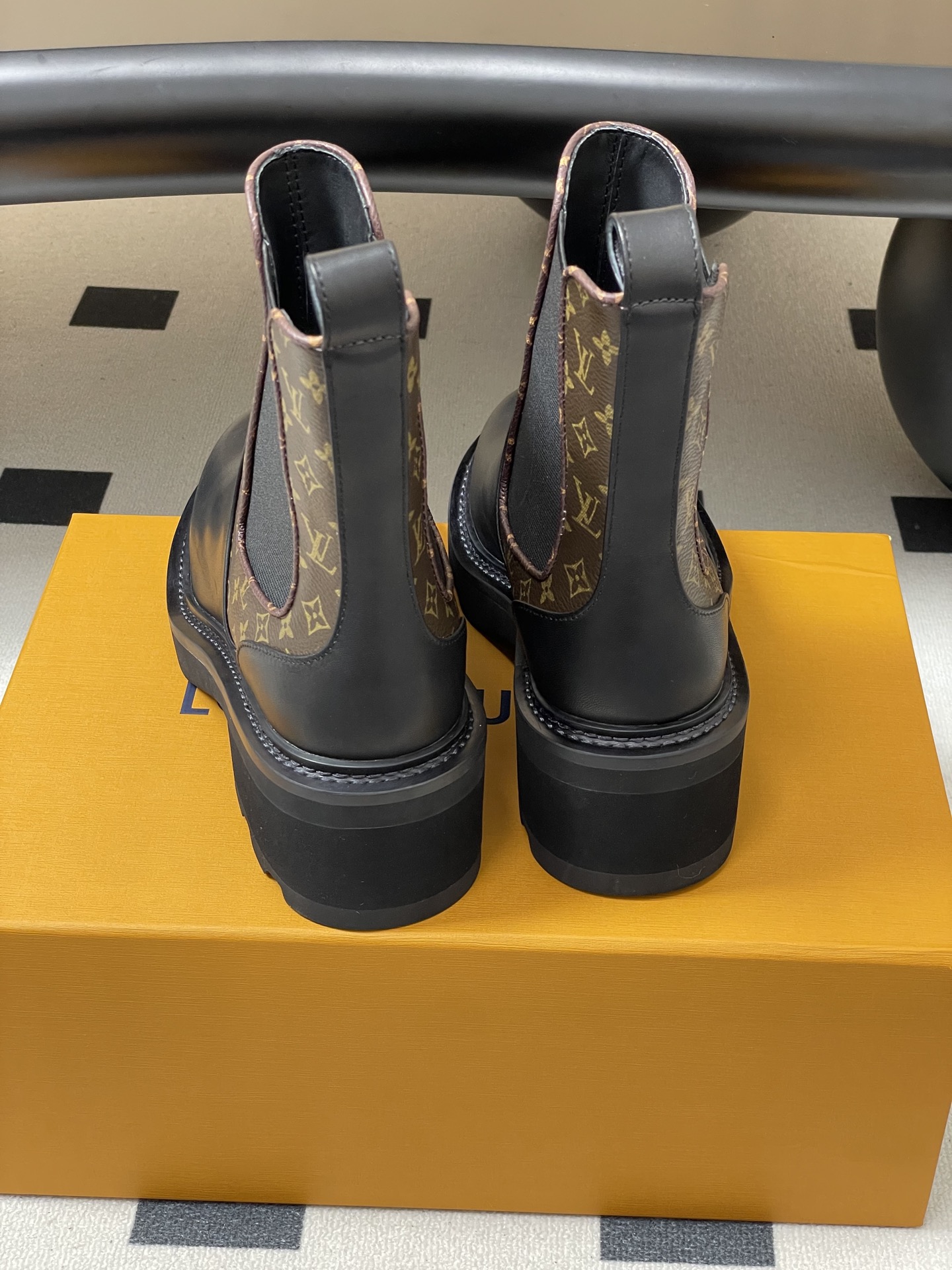 Lo*is Vuitton 2025SS Beaubourg Boots(EU35-42)