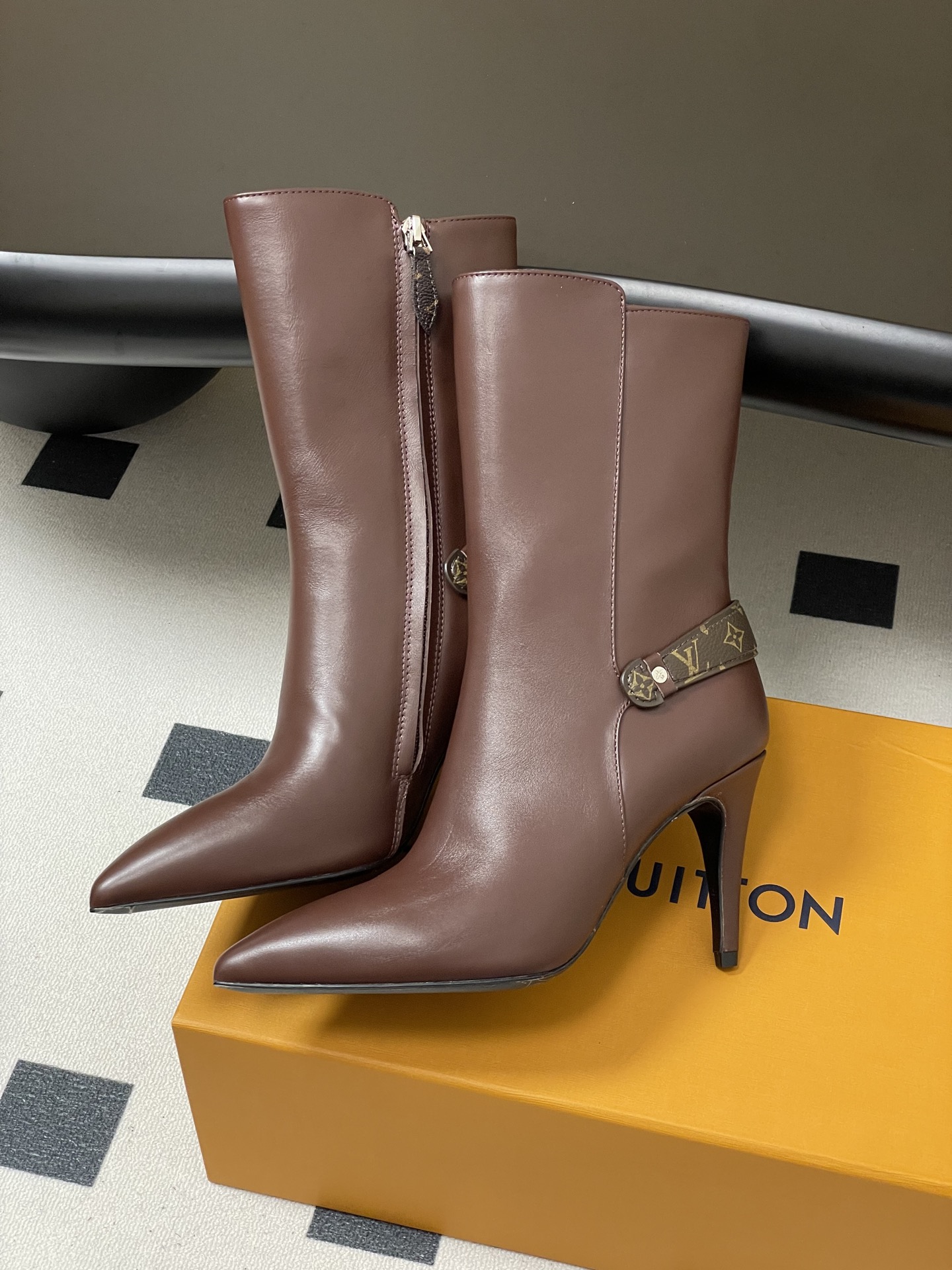 Lo*is Vuitton 2025SS Legacy Boots-9.5CM(EU35-42)