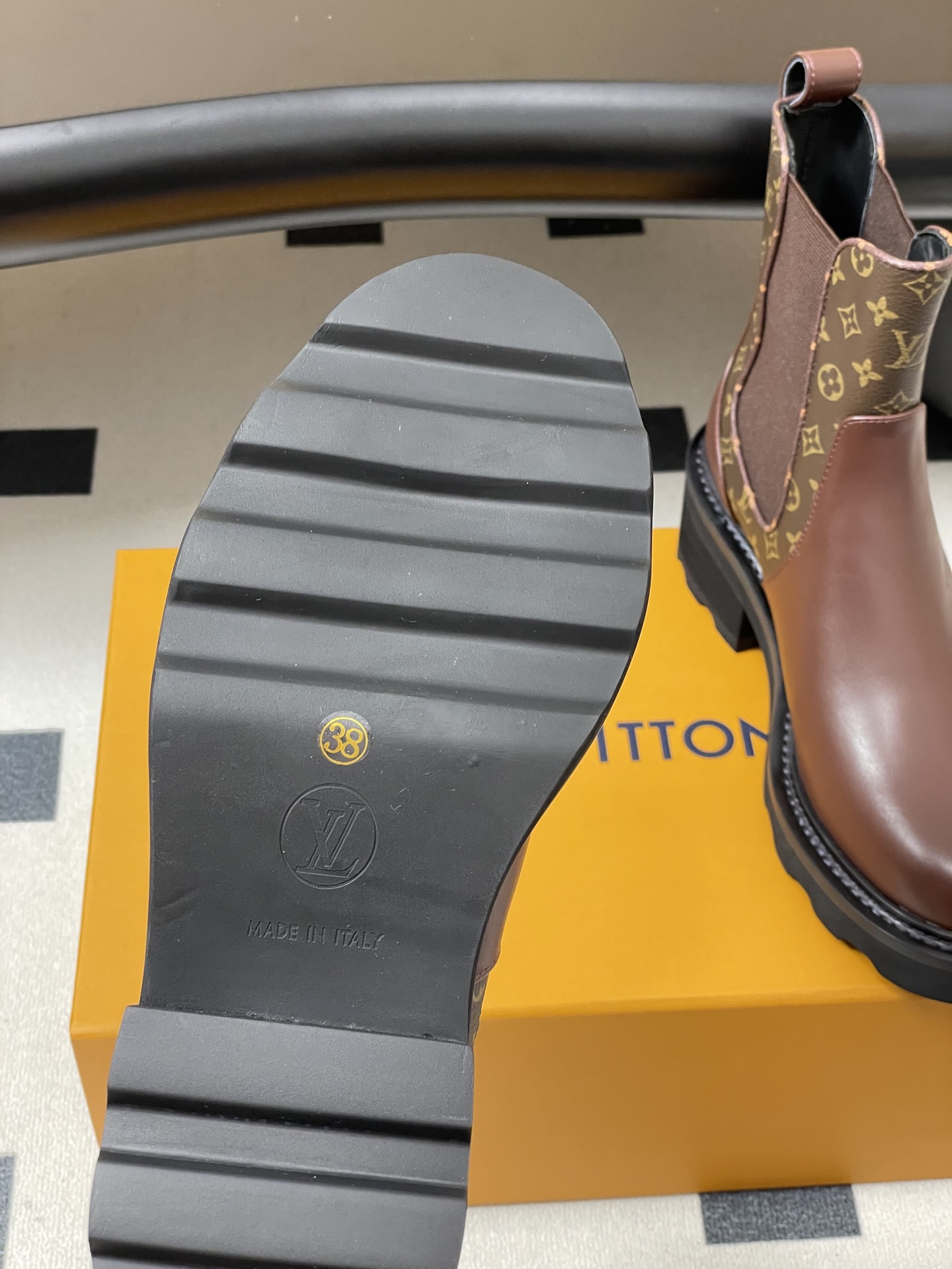 Lo*is Vuitton 2025SS Beaubourg Boots(EU35-42)