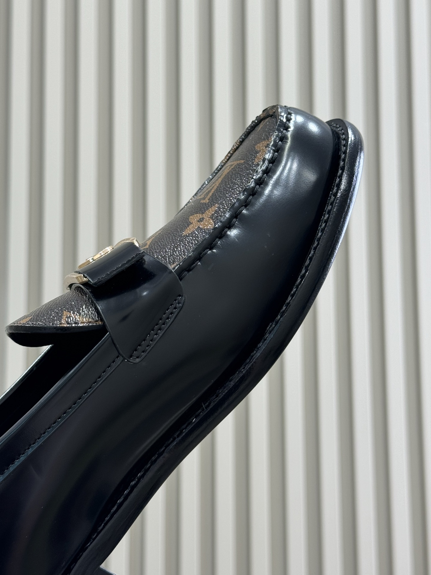 Louis Vu*tton 2025SS Loafers(EU35-41)