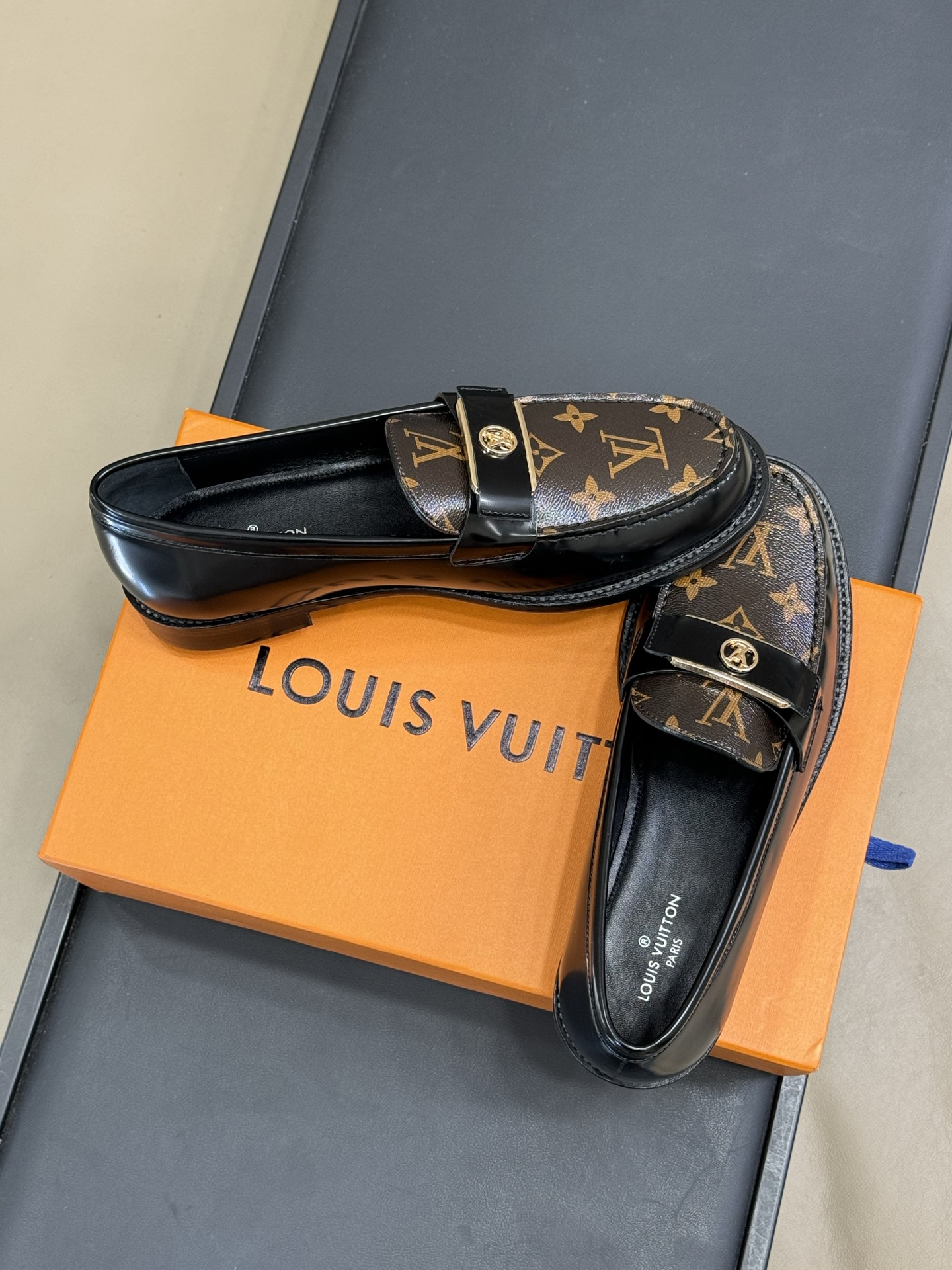 Louis Vu*tton 2025SS Loafers(EU35-41)