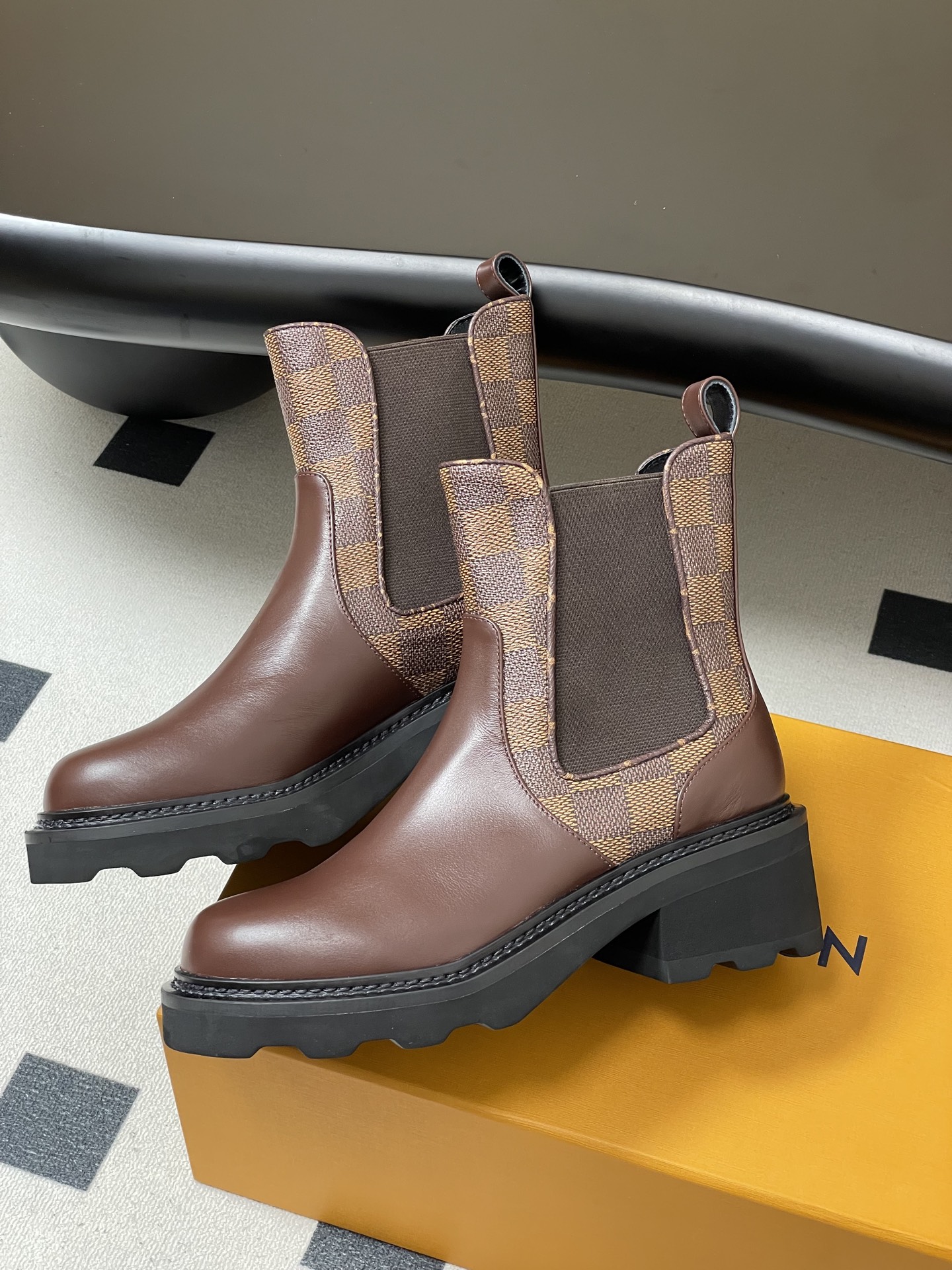 Lo*is Vuitton 2025SS Beaubourg Boots(EU35-42)