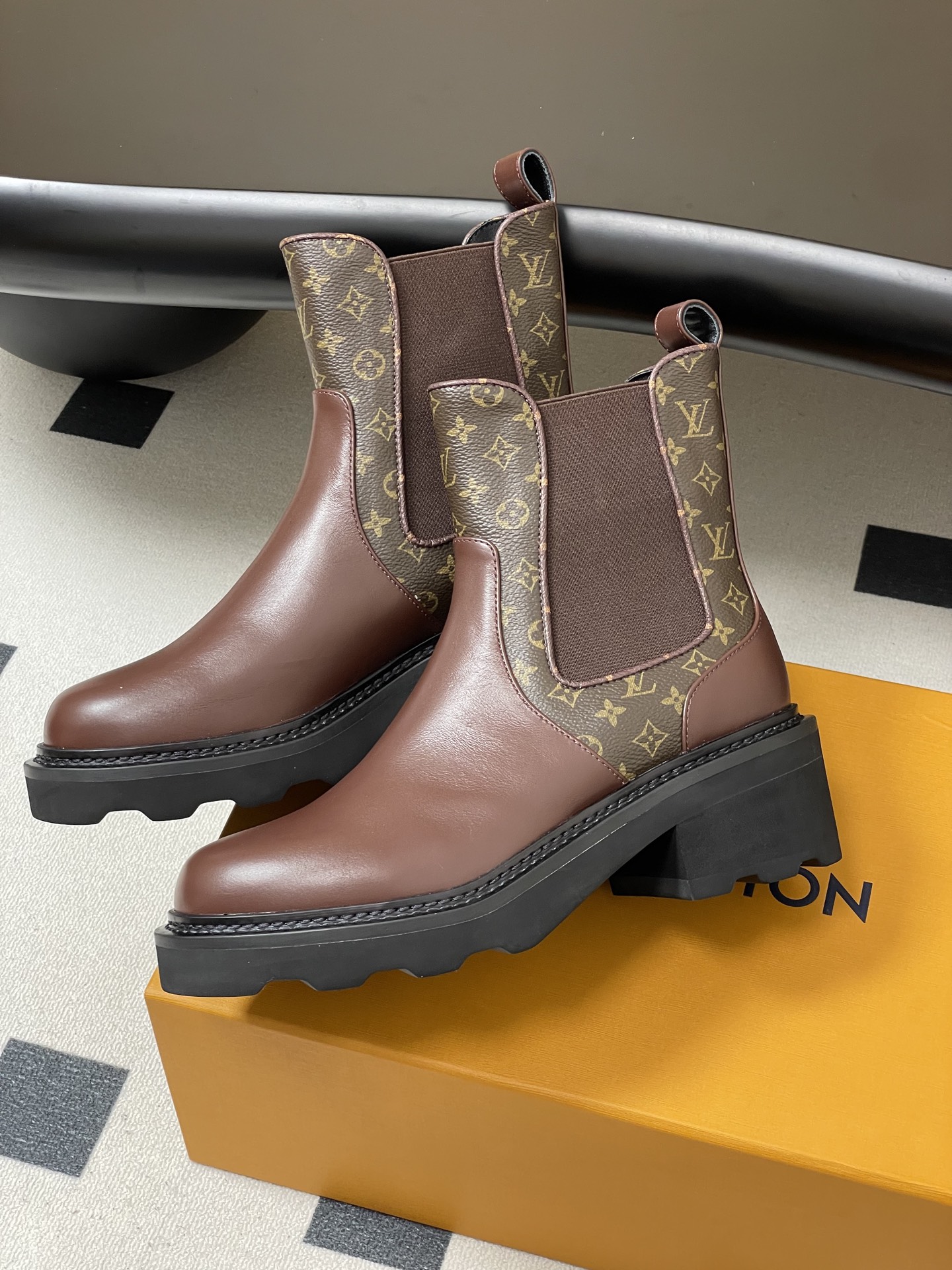 Lo*is Vuitton 2025SS Beaubourg Boots(EU35-42)