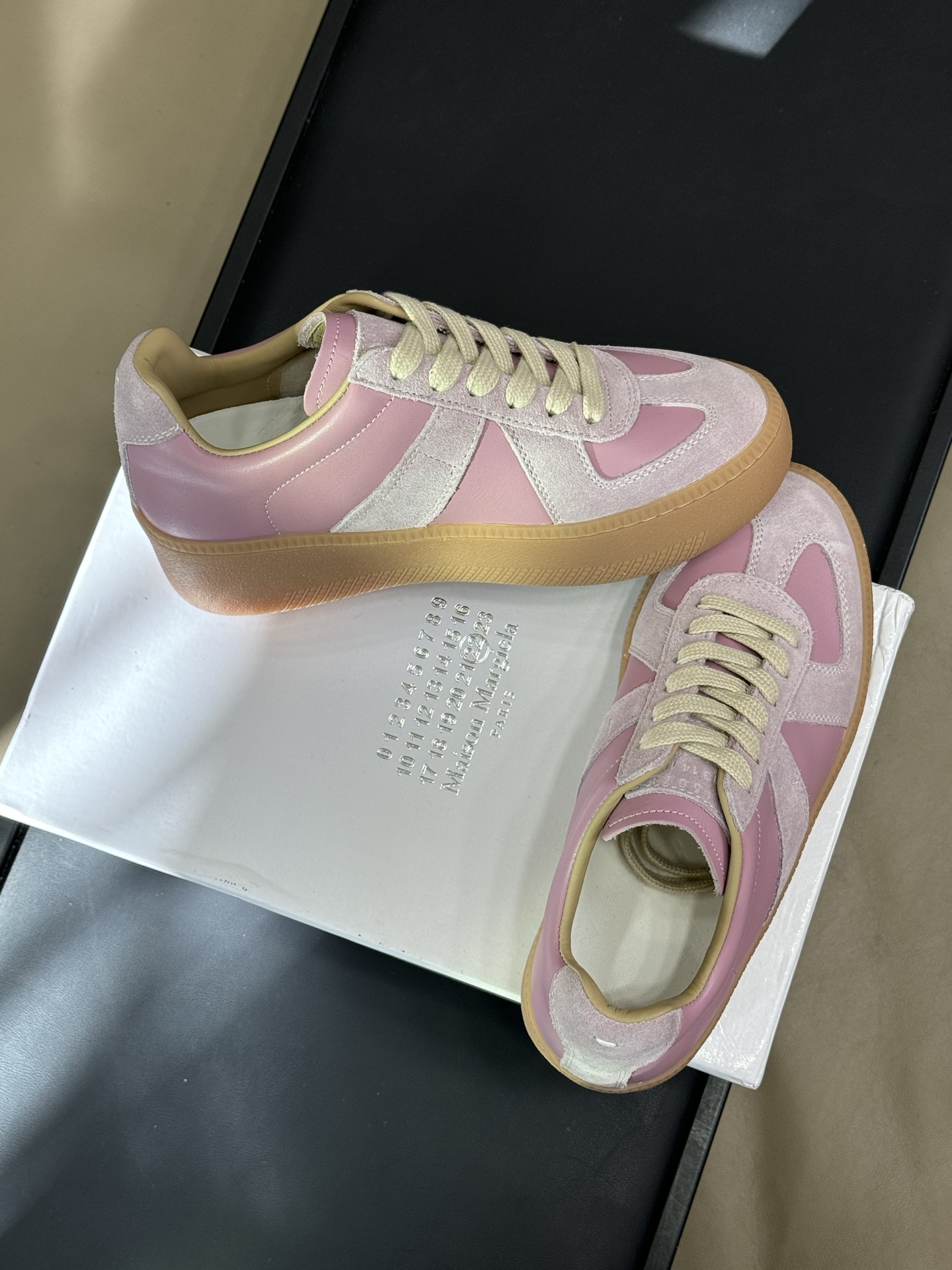 Maison Margiela 2025ss Sneaker(EU35-41)