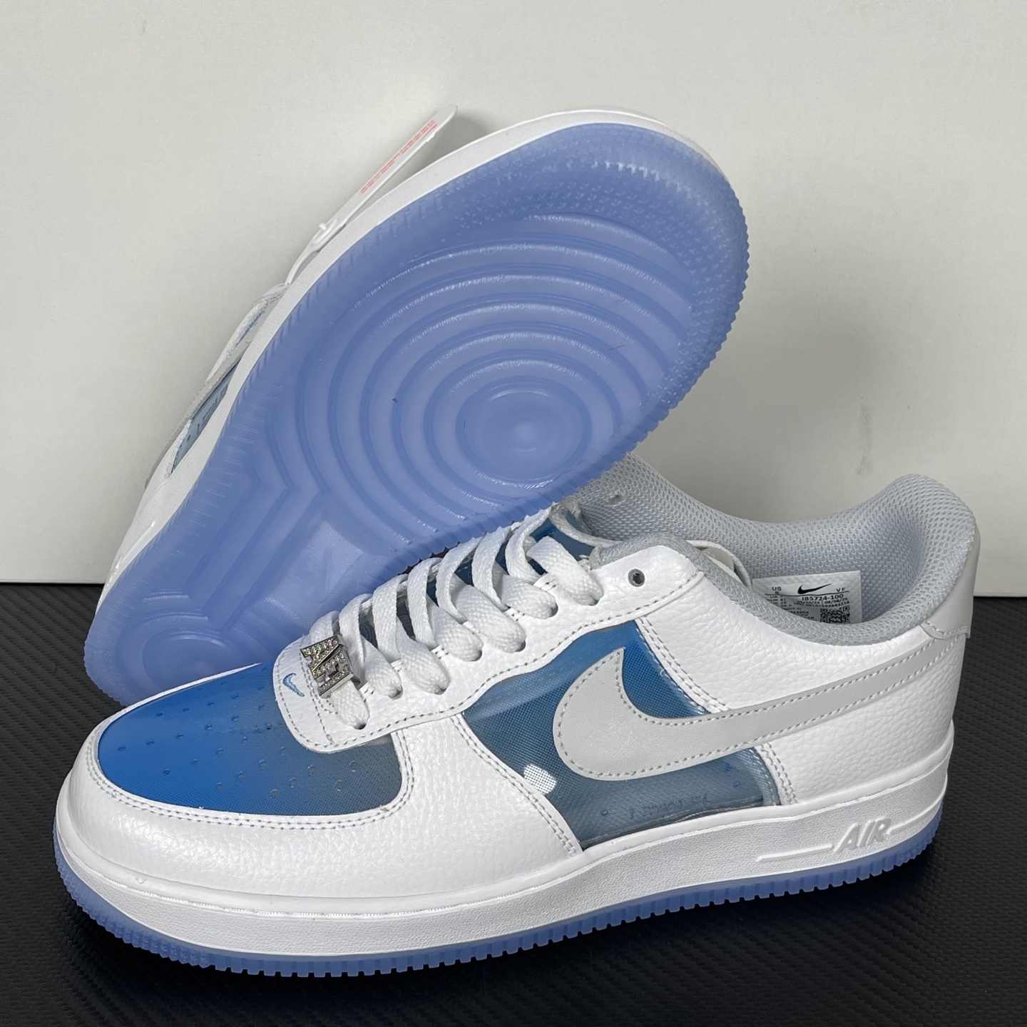 Nike Air Force 1 Low IB5724-100