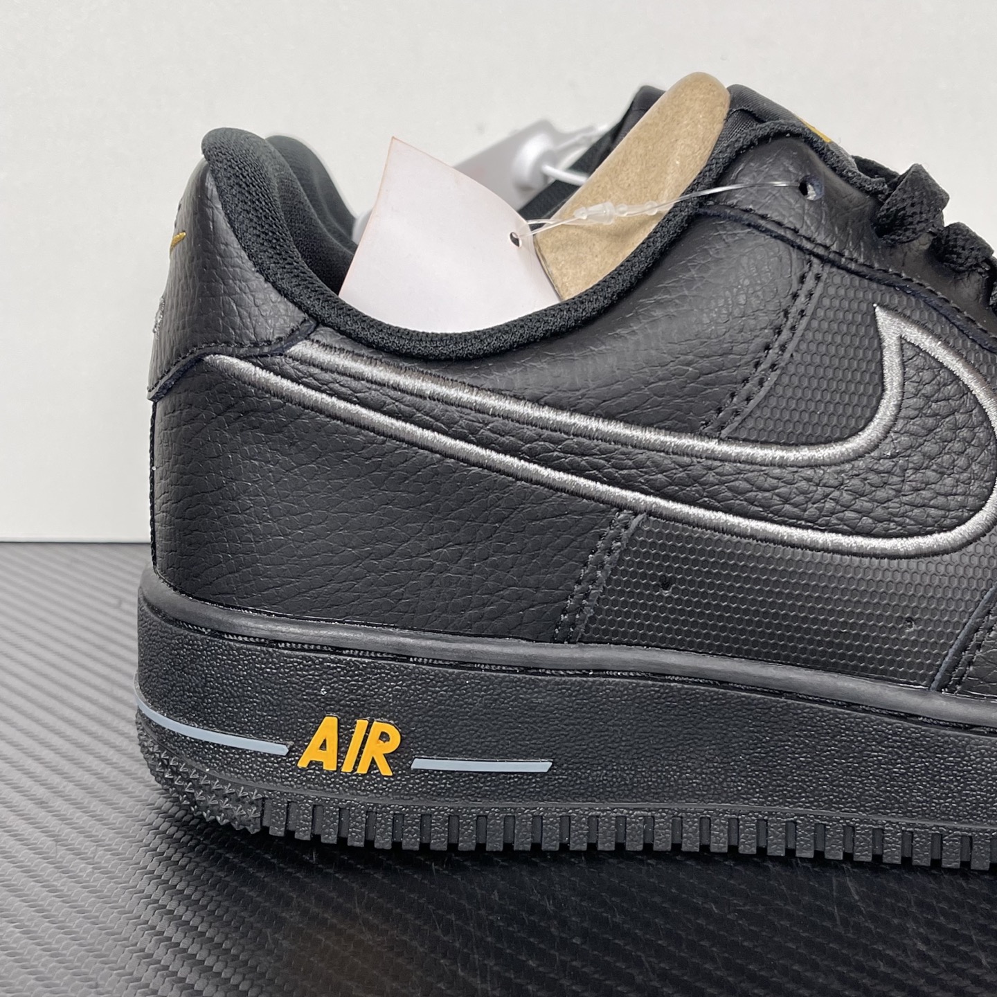 Nike Air Force 1 Low IB57677-001