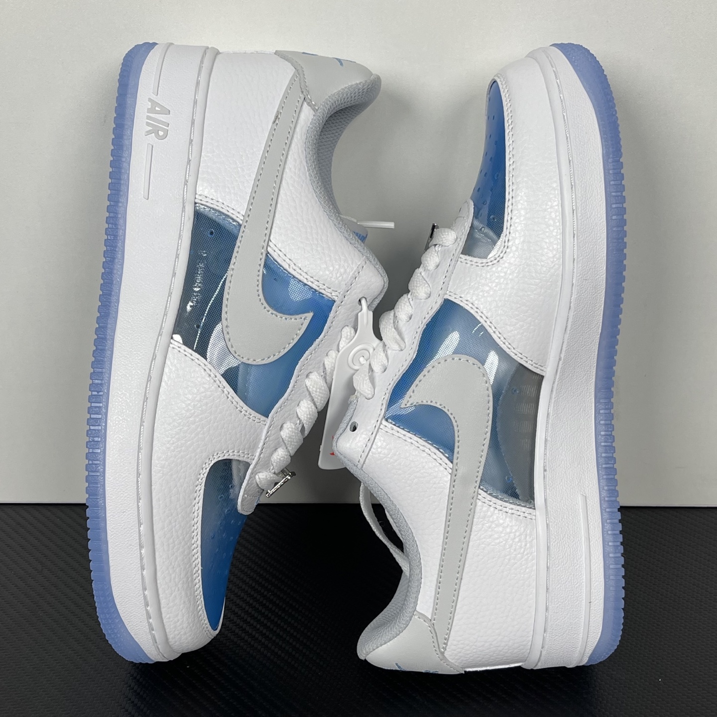 Nike Air Force 1 Low IB5724-100