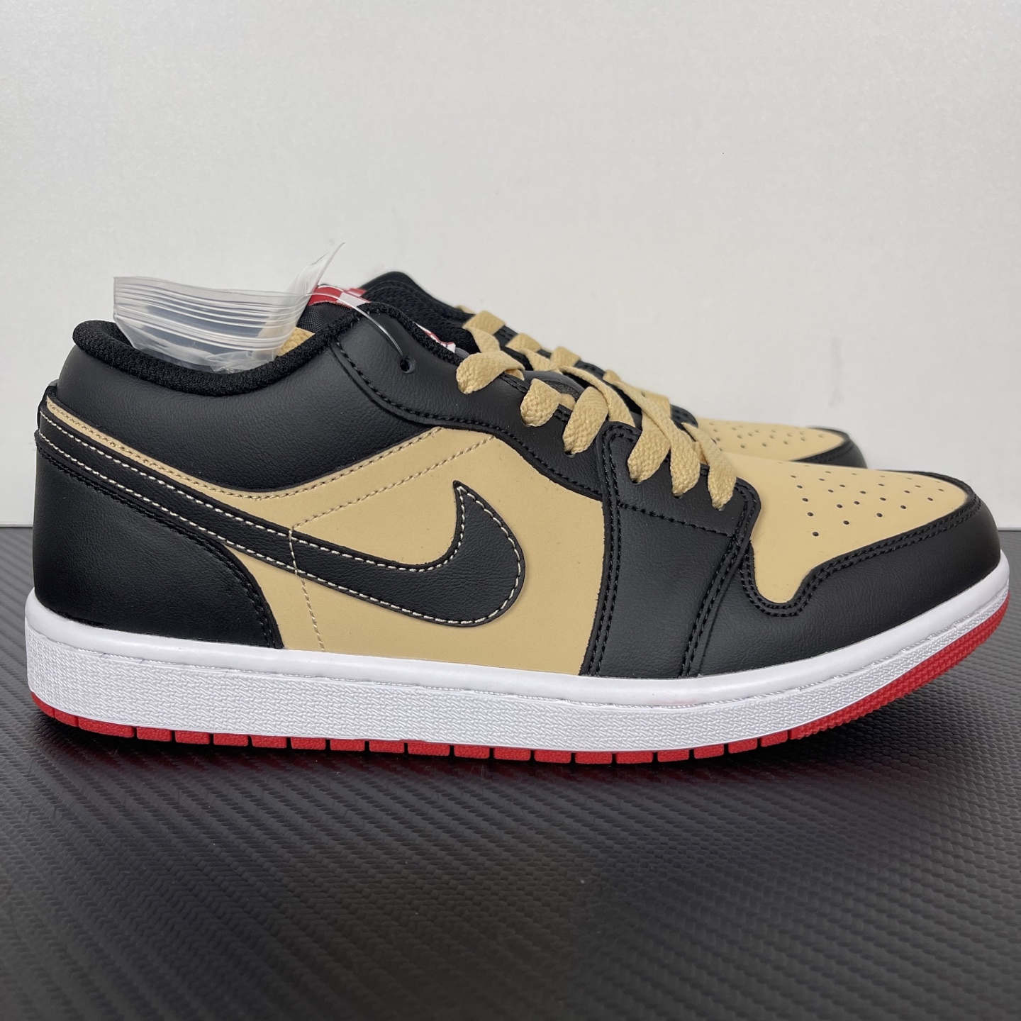 Jordan Air Jordan 1 Low HQ2016-200