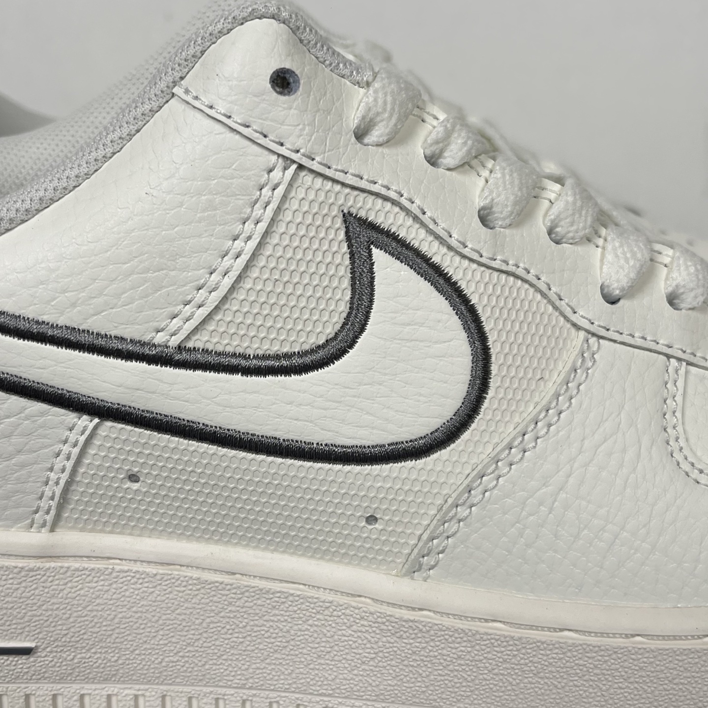 Nike Air Force 1 Low IB7677-101
