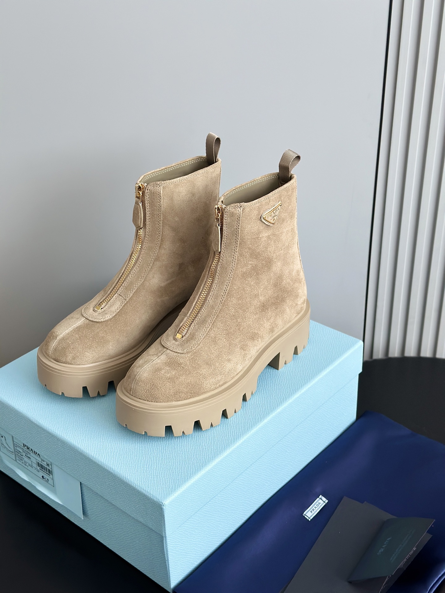 Prad*a 2025ss  Boots（EU35-41)