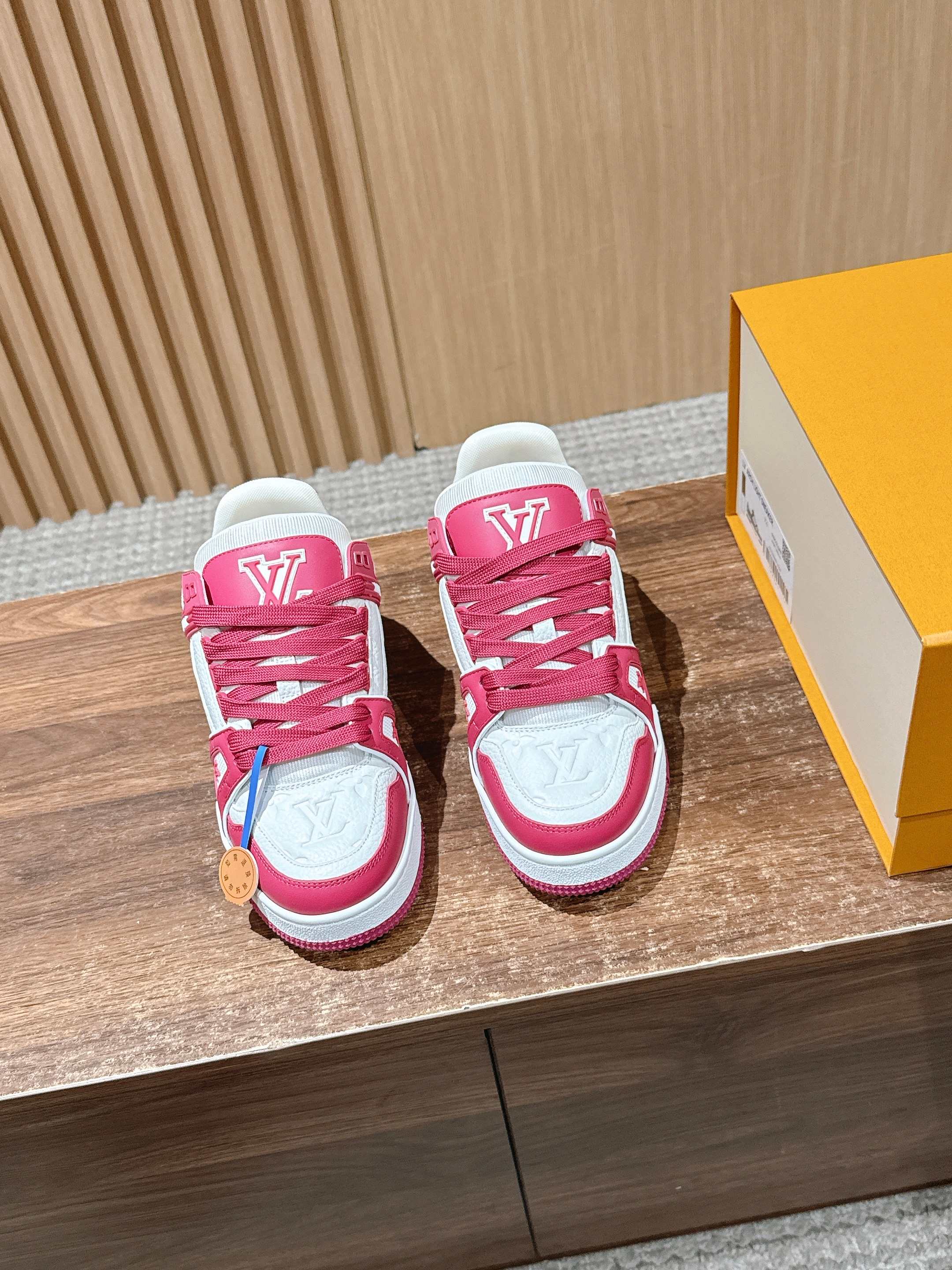 Lo*uis Vu*itton Trainer Sneakers(EU35-46)