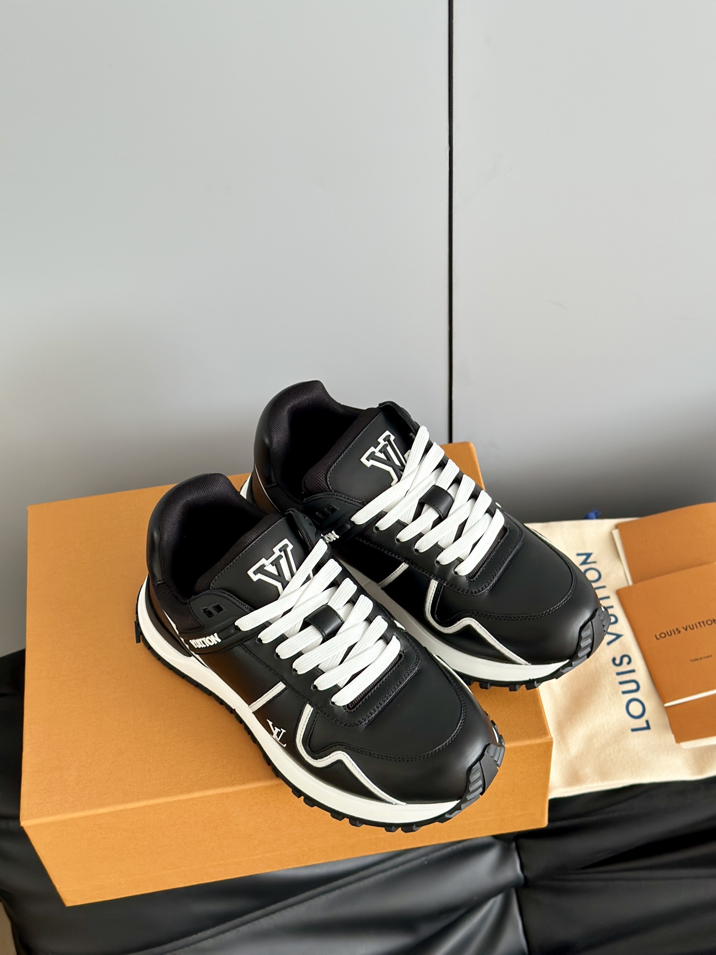 Lou*s Vuitton Run Away Maxi 25ss Sneakers(EU35-46)