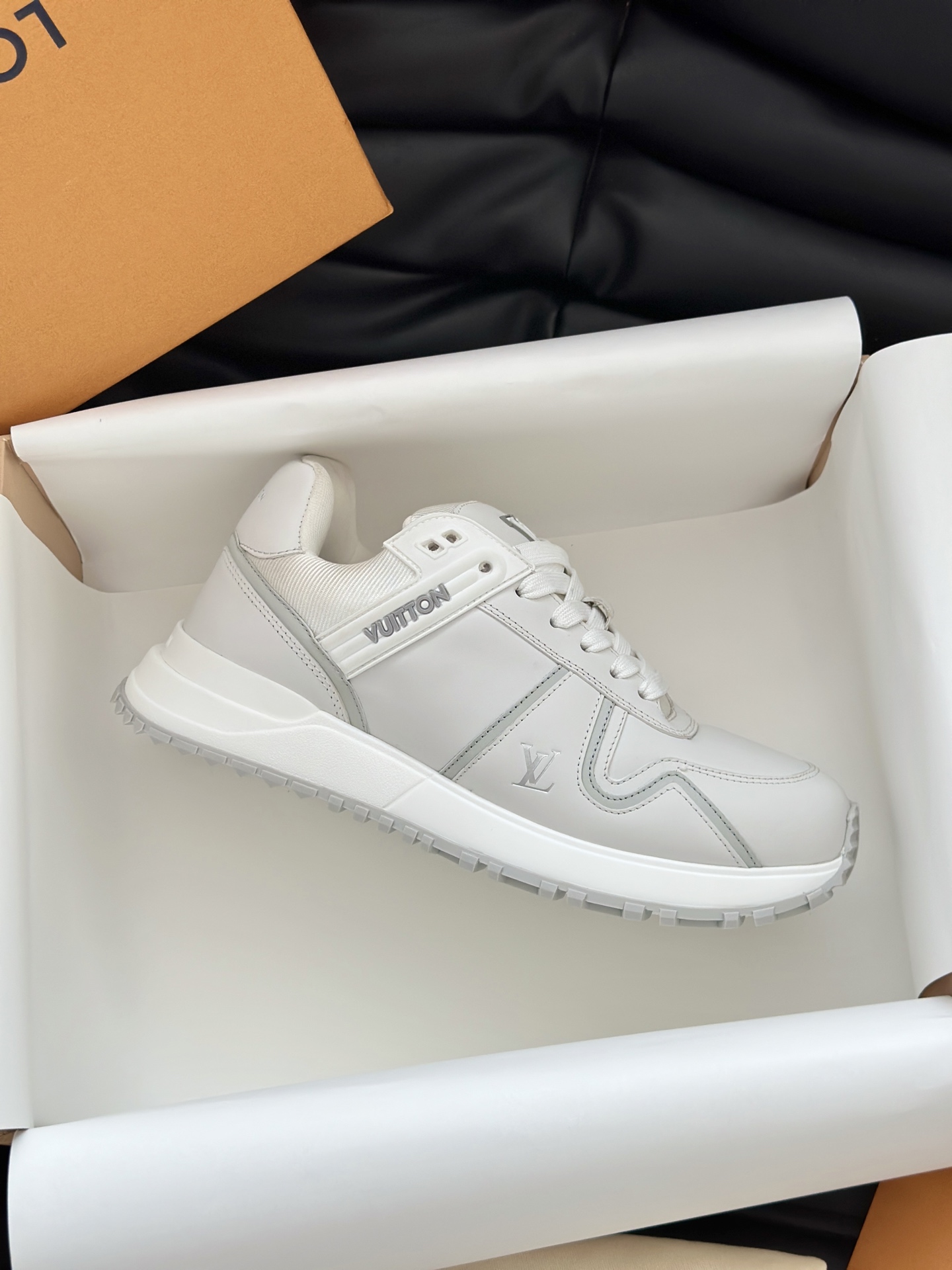 Lou*s Vuitton Run Away Maxi 25ss Sneakers(EU35-46)