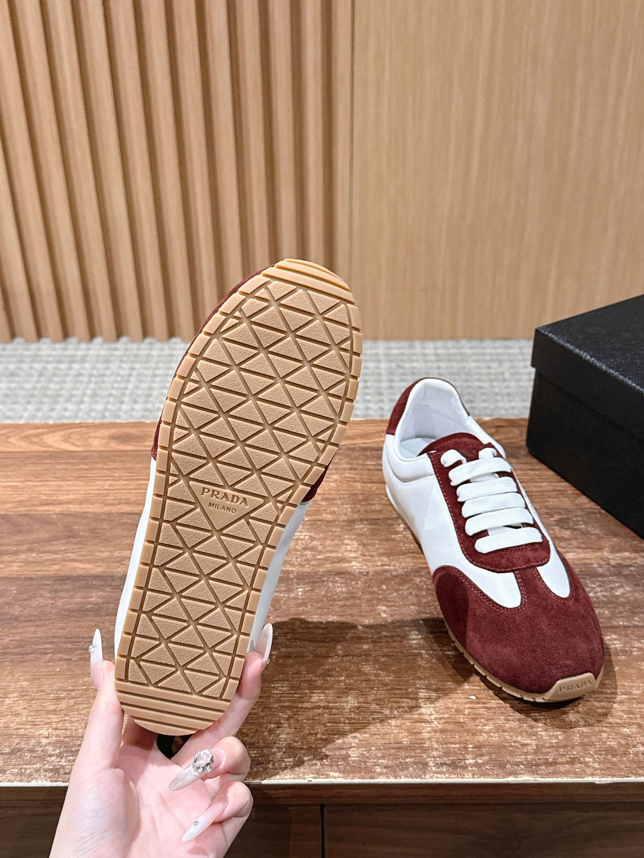 Prad*a 25ss Sneakers(EU35-41)