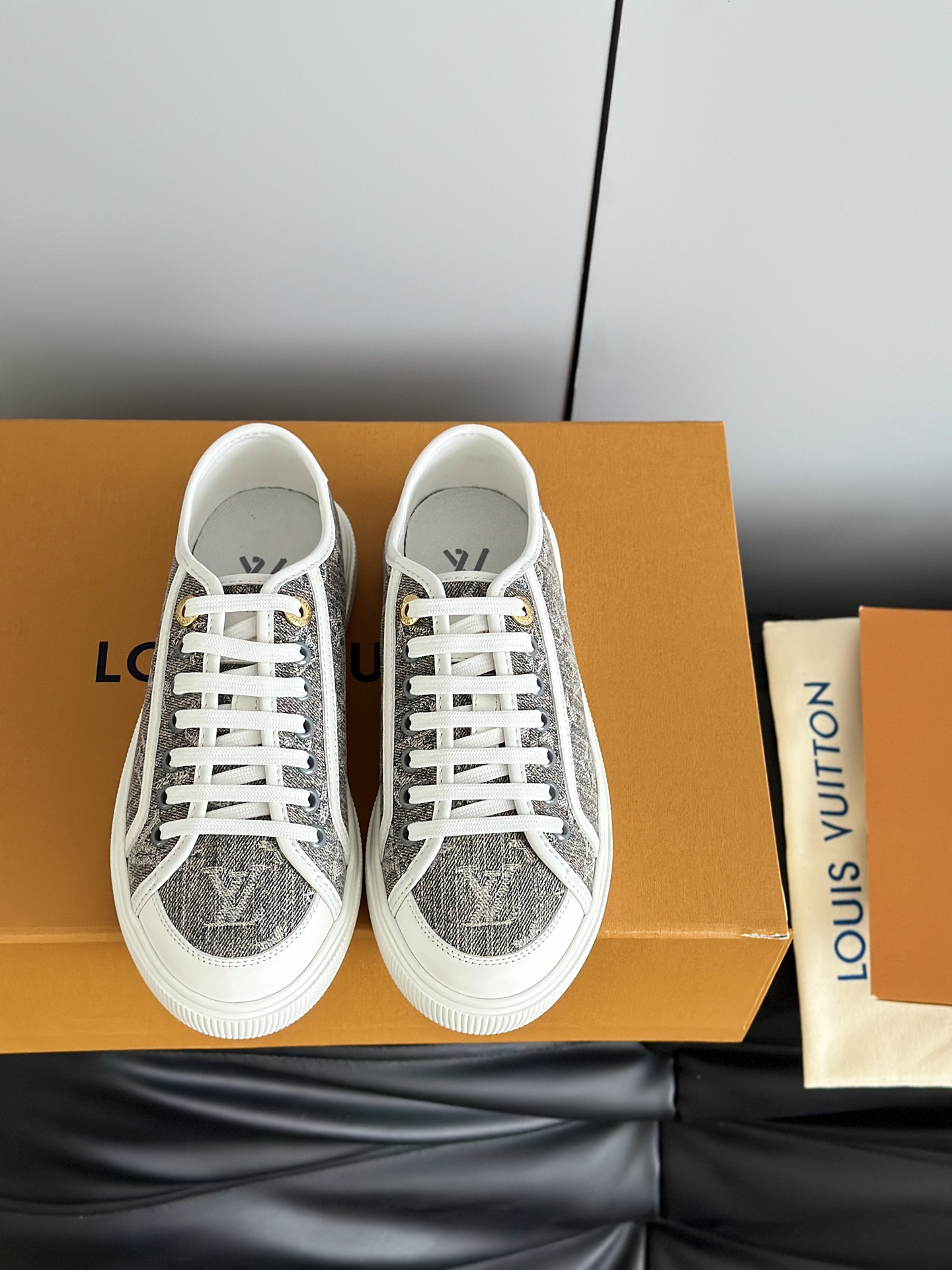 Lo*uis Vu*itton Lagoon 25ss Sneakers(EU35-41)