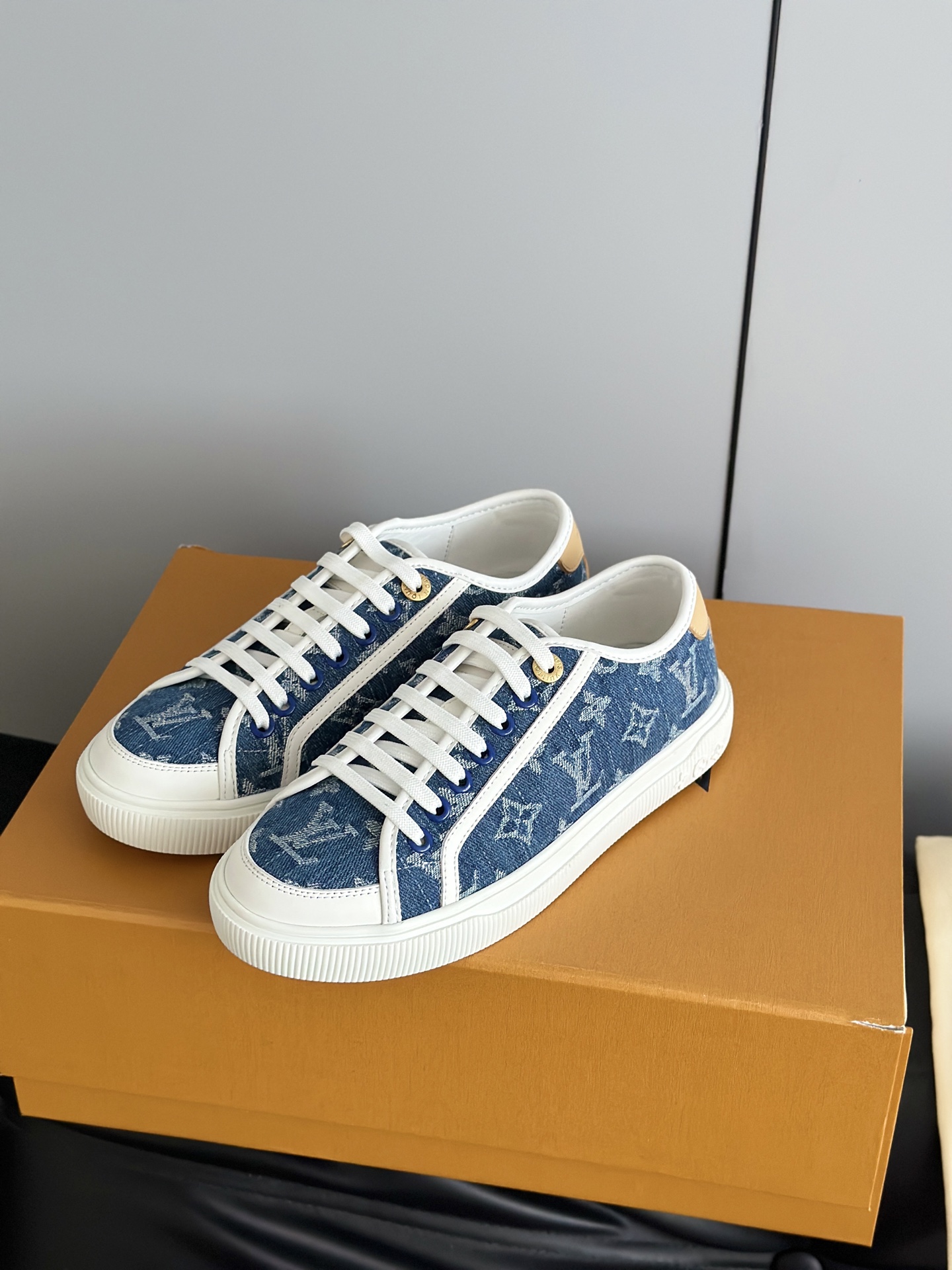 Lo*uis Vu*itton Lagoon 25ss Sneakers(EU35-41)