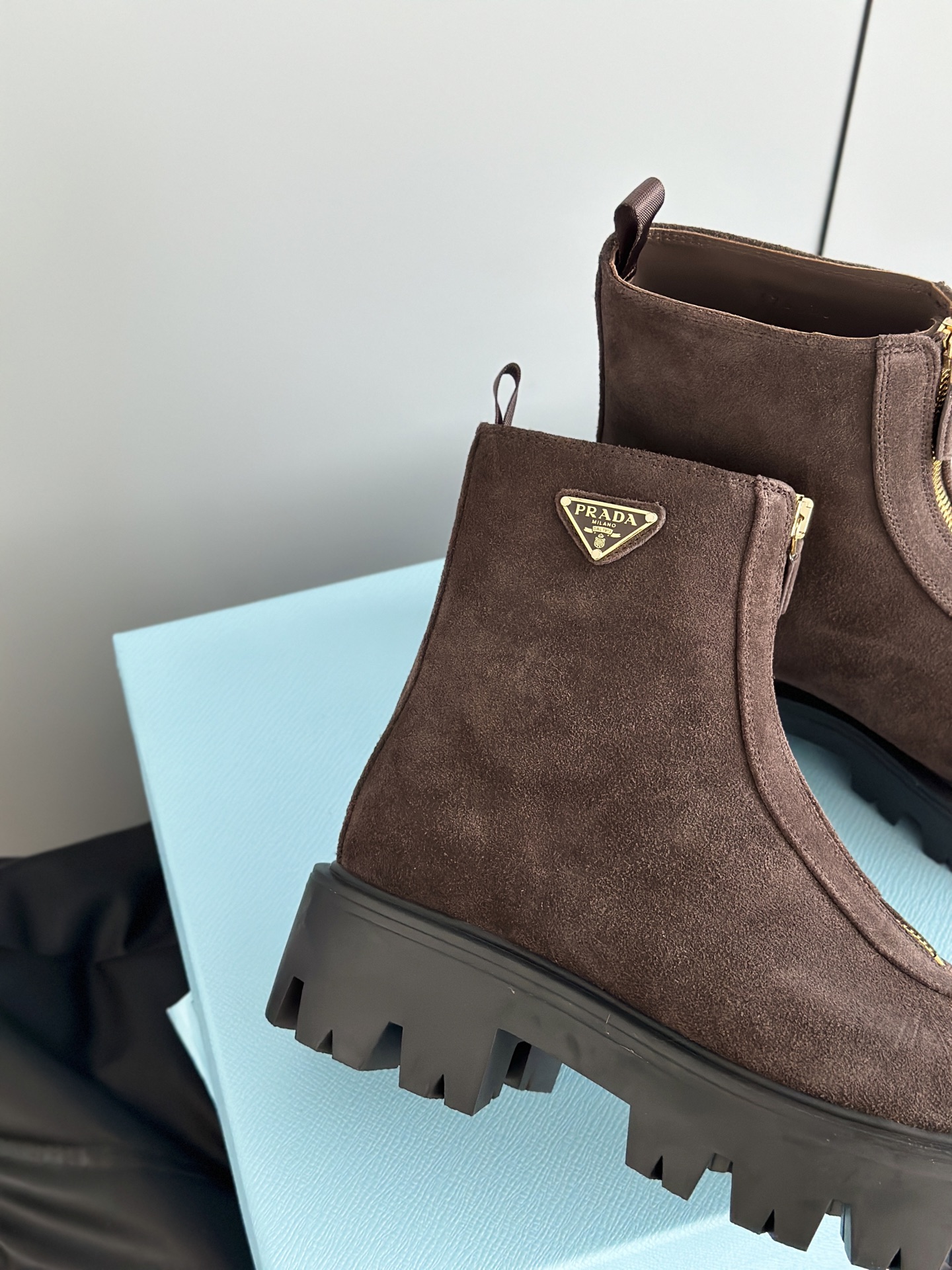 Prad*a 2025ss  Boots（EU35-41)