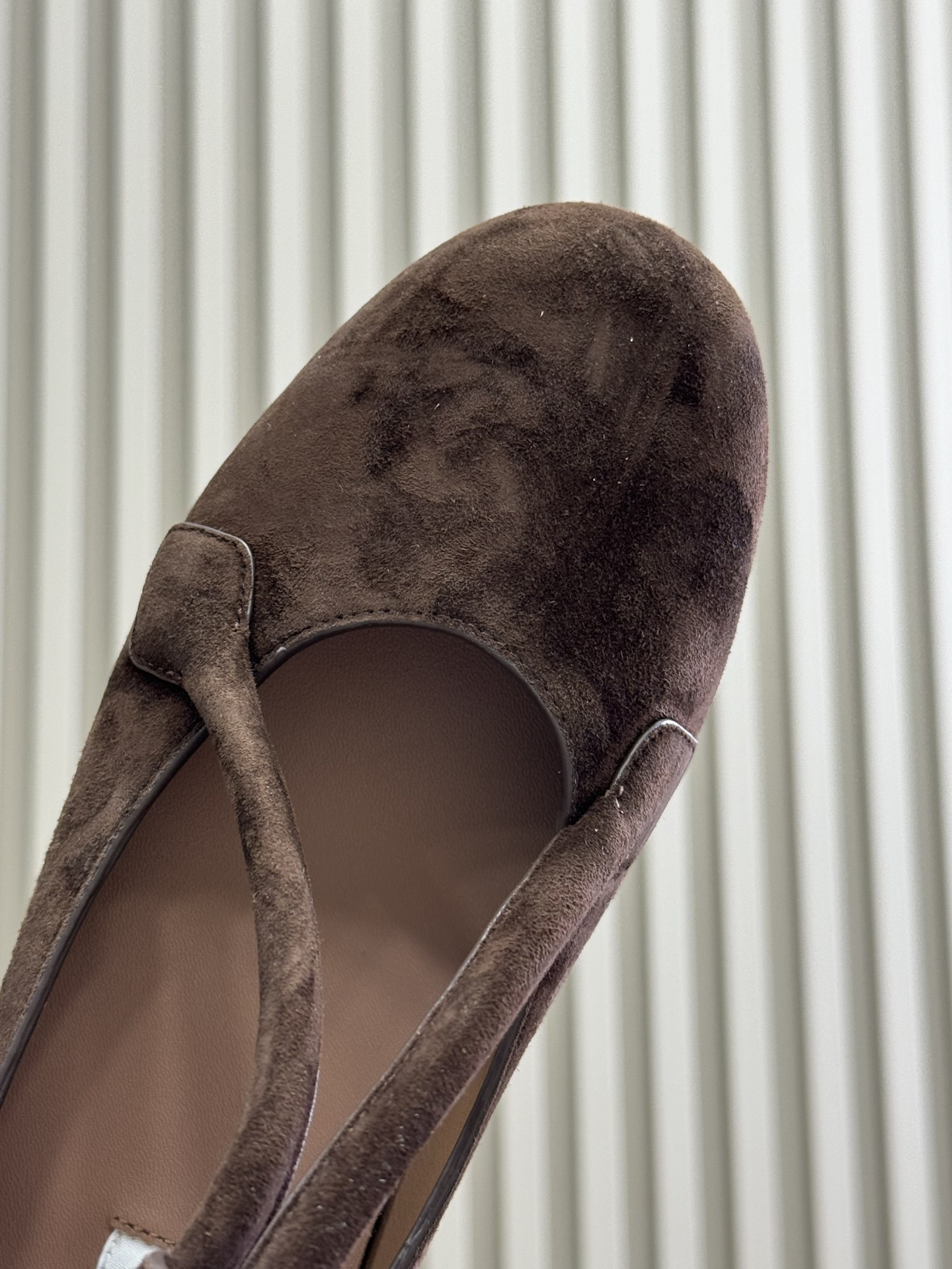 AlAIA Ballet Flats（EU35-41)