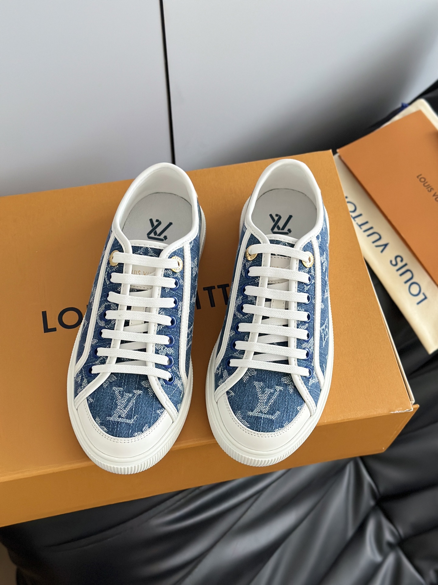 Lo*uis Vu*itton Lagoon 25ss Sneakers(EU35-41)