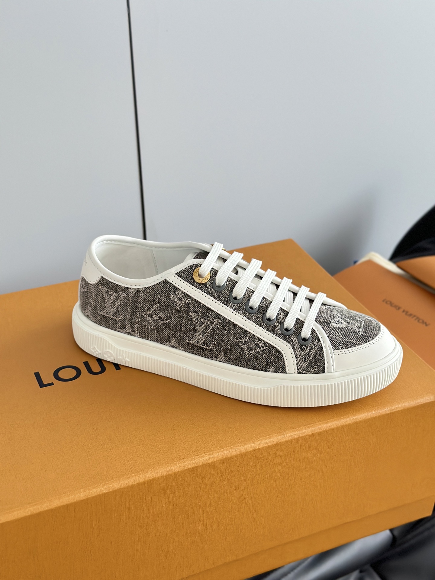 Lo*uis Vu*itton Lagoon 25ss Sneakers(EU35-41)