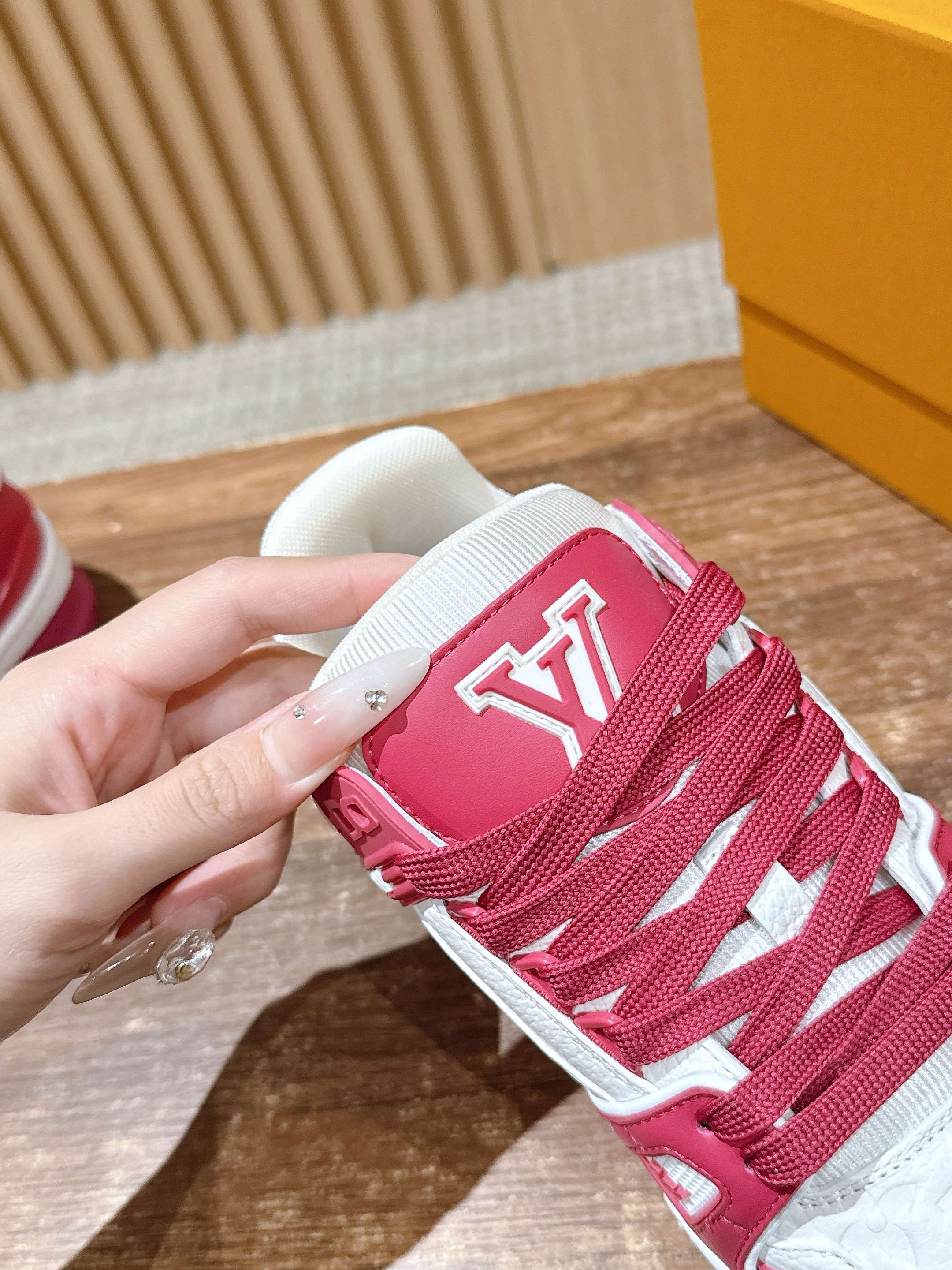 Lo*uis Vu*itton Trainer Sneakers(EU35-46)