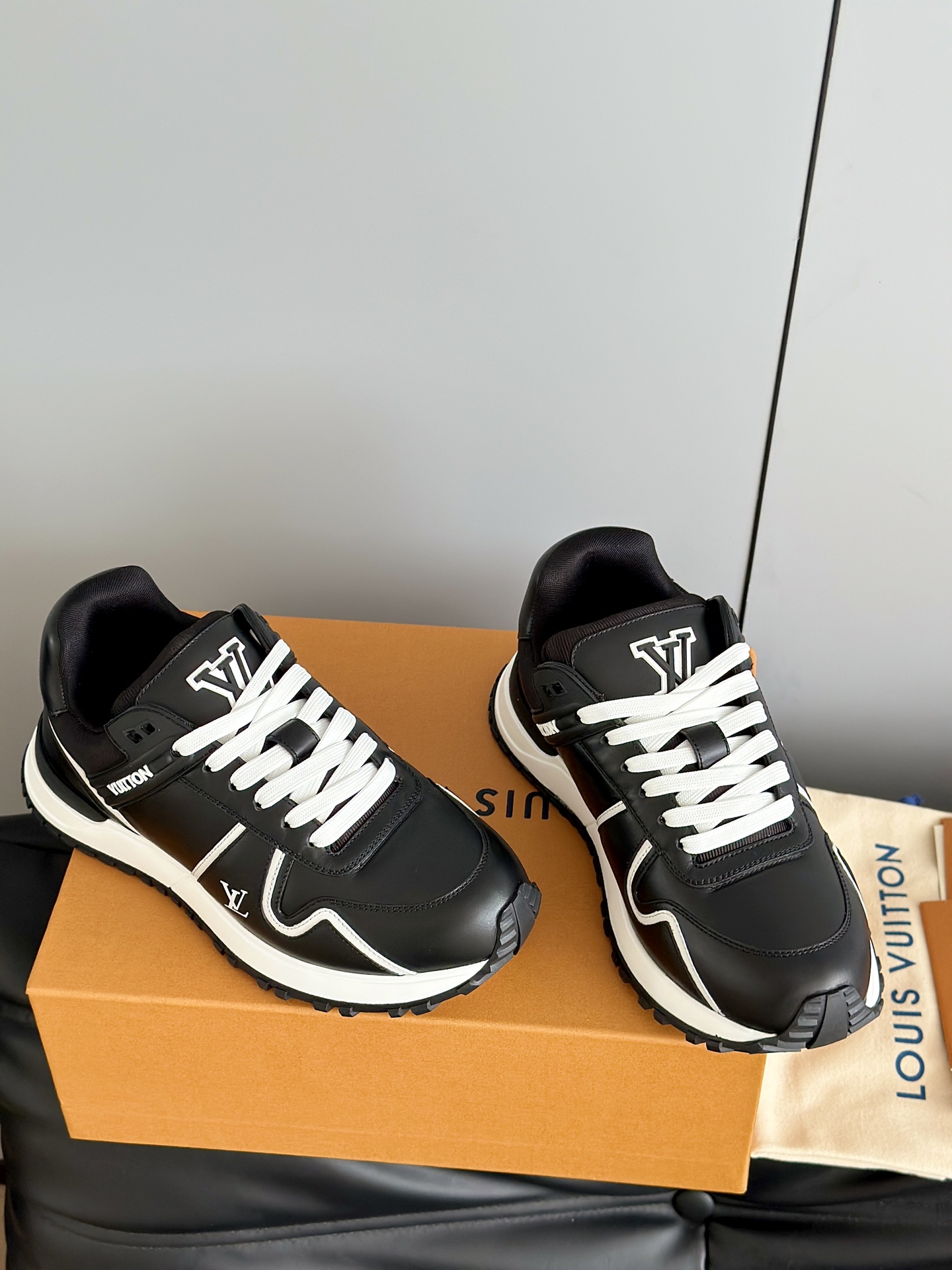 Lou*s Vuitton Run Away Maxi 25ss Sneakers(EU35-46)