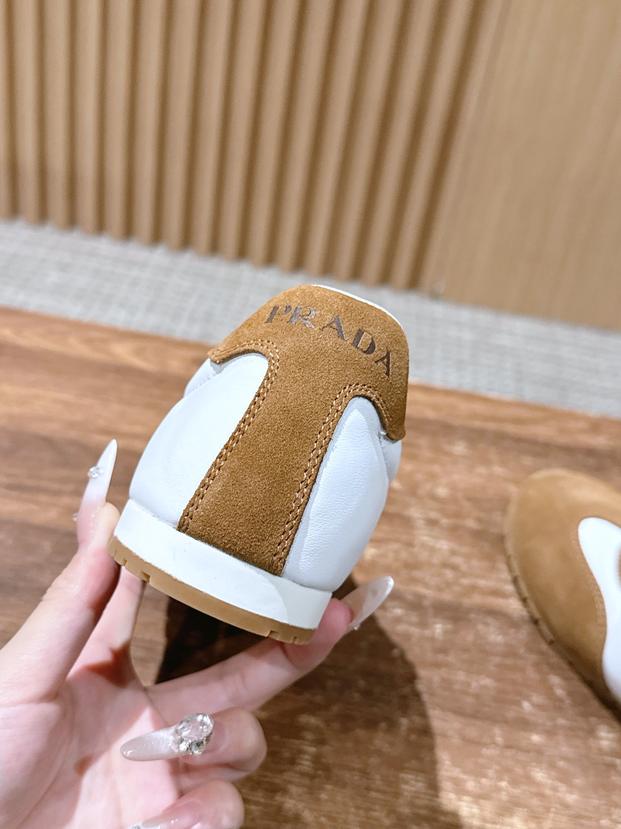 Prad*a 25ss Sneakers(EU35-41)