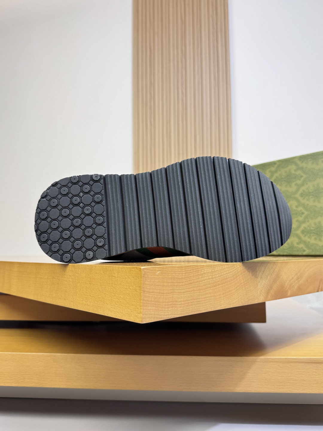 Gucc*i 2025ss Sneakers(EU38-45）