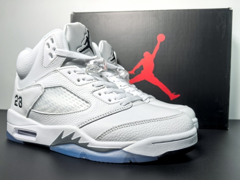 Air Jordan 5 “White Metallic HQ7983-103