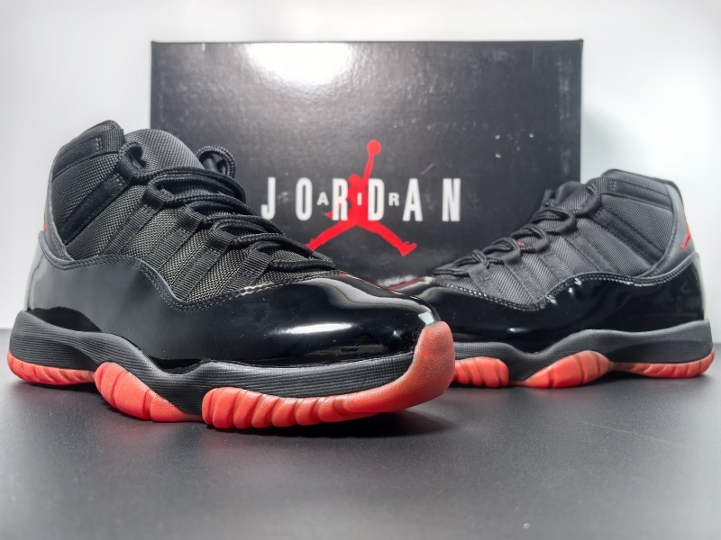 Air Jordan 11 378037-326