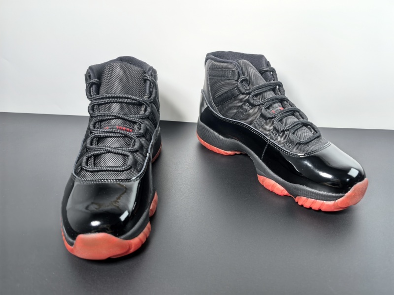 Air Jordan 11 378037-326