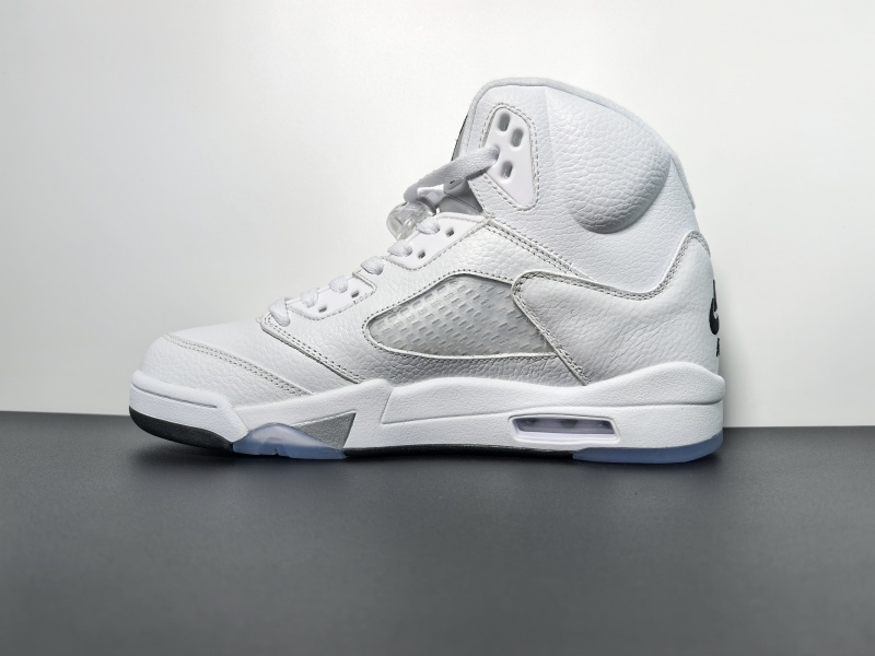 Air Jordan 5 “White Metallic HQ7983-103
