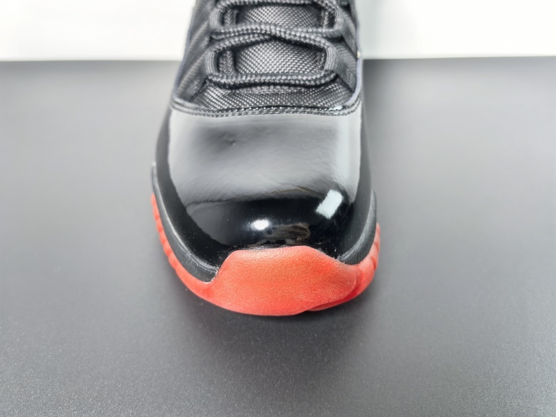Air Jordan 11 378037-326