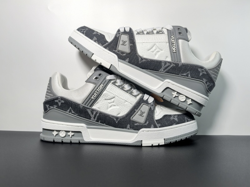Louis Vuitton Trainer Sneakers(EU35-46)