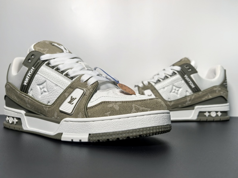 Louis Vuitton Trainer Sneakers(EU35-46)