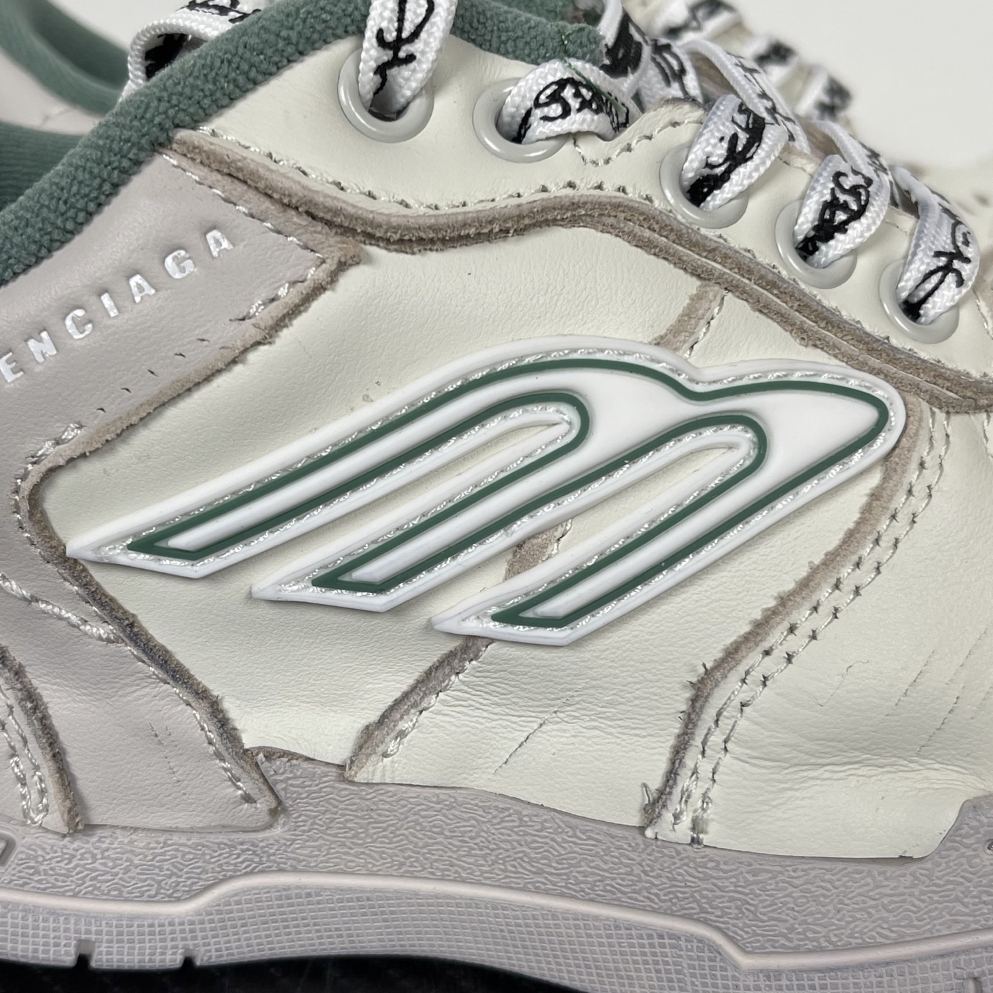 Balenciaga Hamptons Worn-Out  25ss(EU35-46)