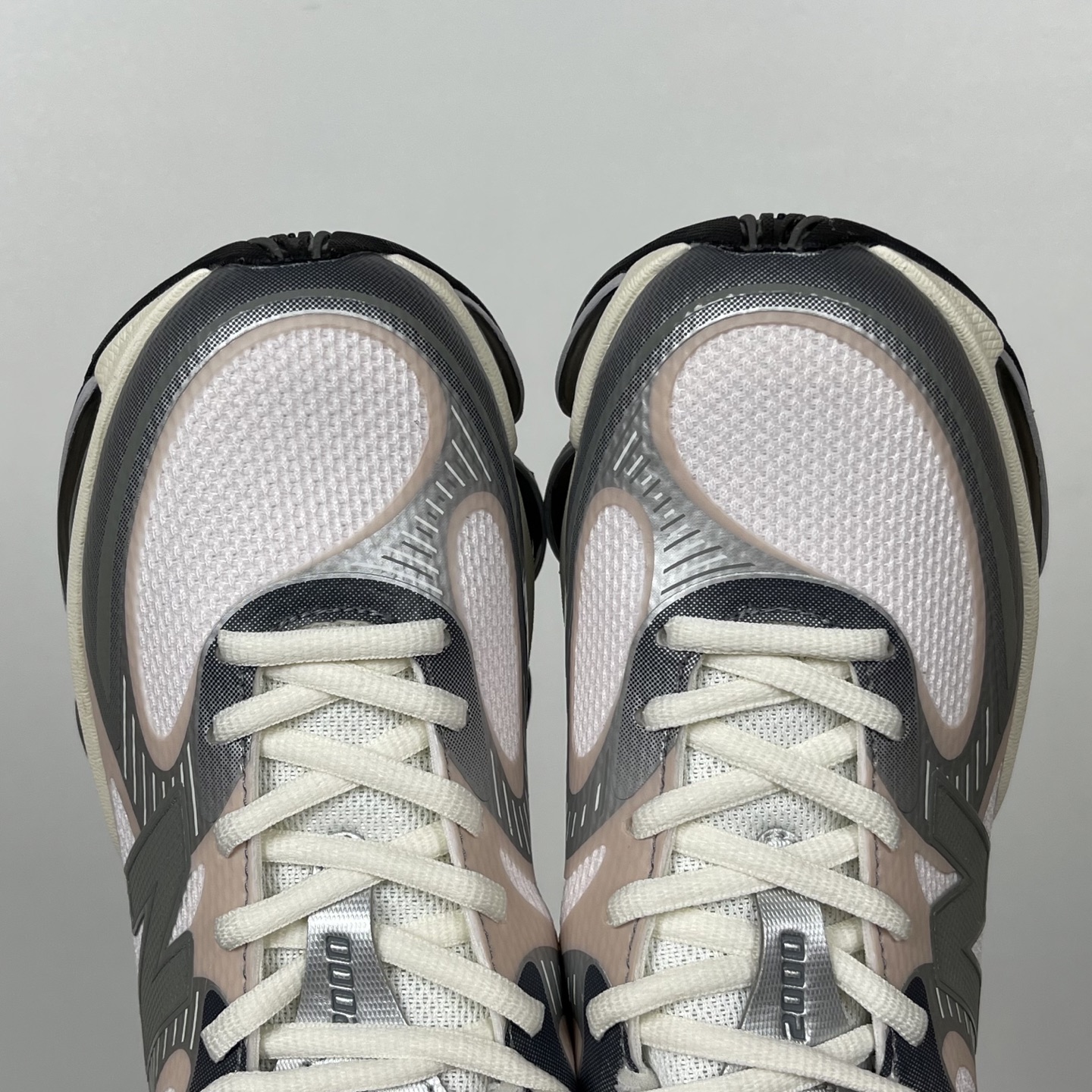 New Balance U20005F9