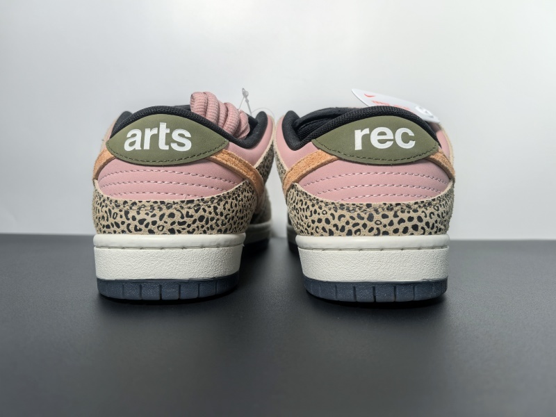 Arts-Rec x Nike SB Dunk Low IH3211-200