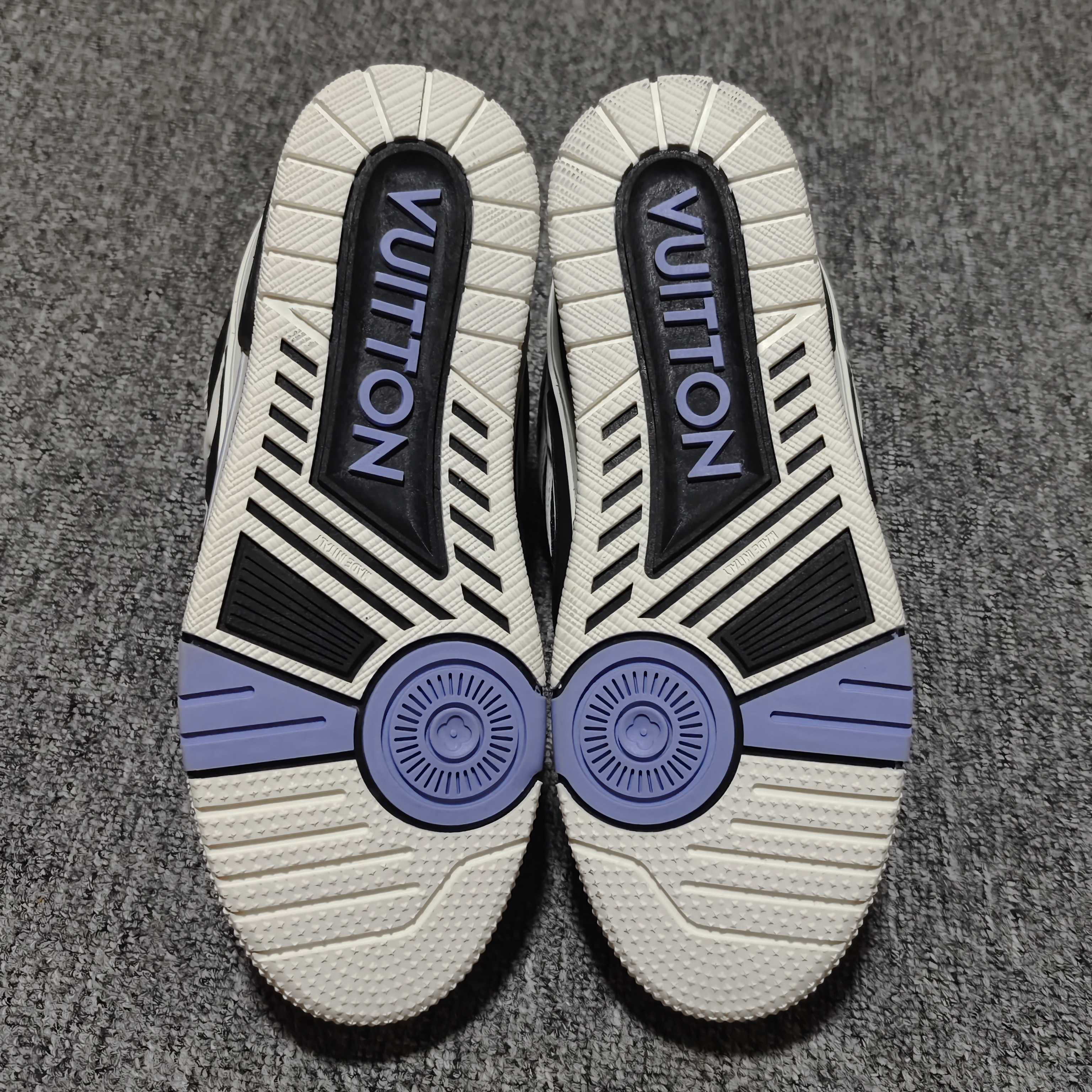 Lo*uis Vu*itton  Skate Sneakers(EU35-46)