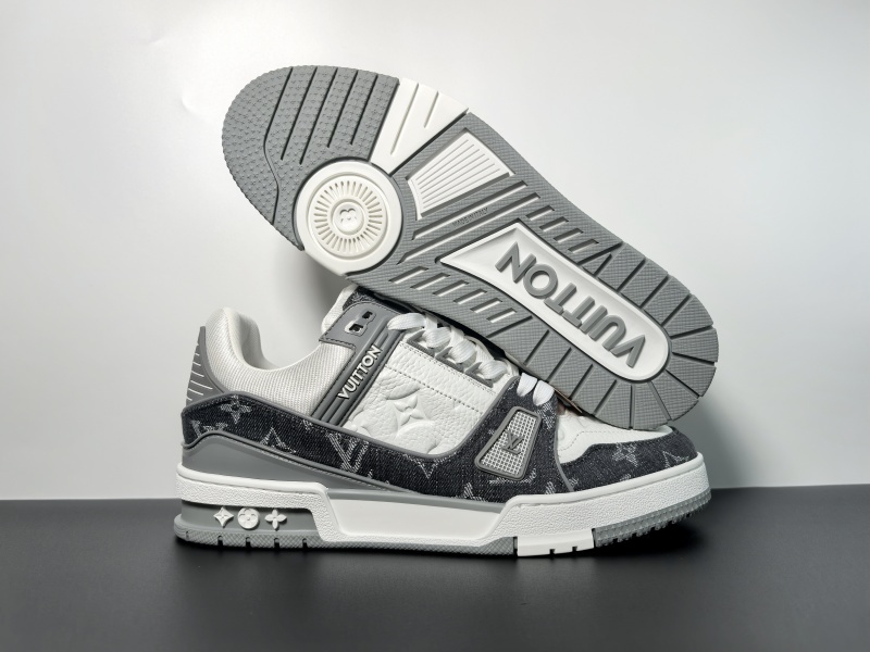 Louis Vuitton Trainer Sneakers(EU35-46)