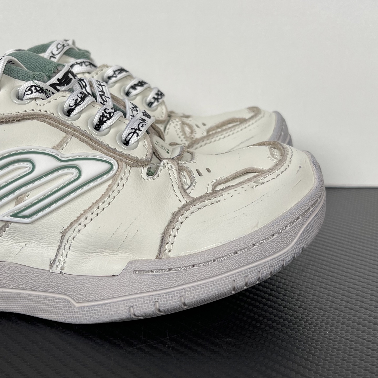 Balenciaga Hamptons Worn-Out  25ss(EU35-46)