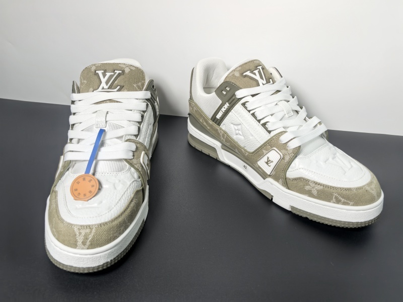 Louis Vuitton Trainer Sneakers(EU35-46)