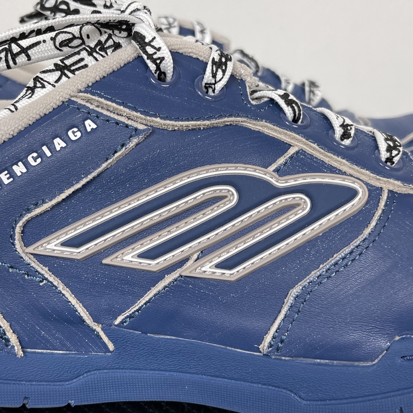 Balenciaga Hamptons Worn-Out  25ss(EU35-46)