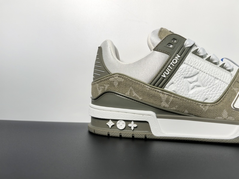 Louis Vuitton Trainer Sneakers(EU35-46)