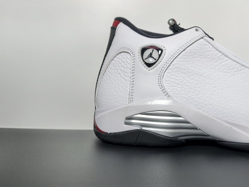 Air Jordan 14 “Black Toe”487471-160